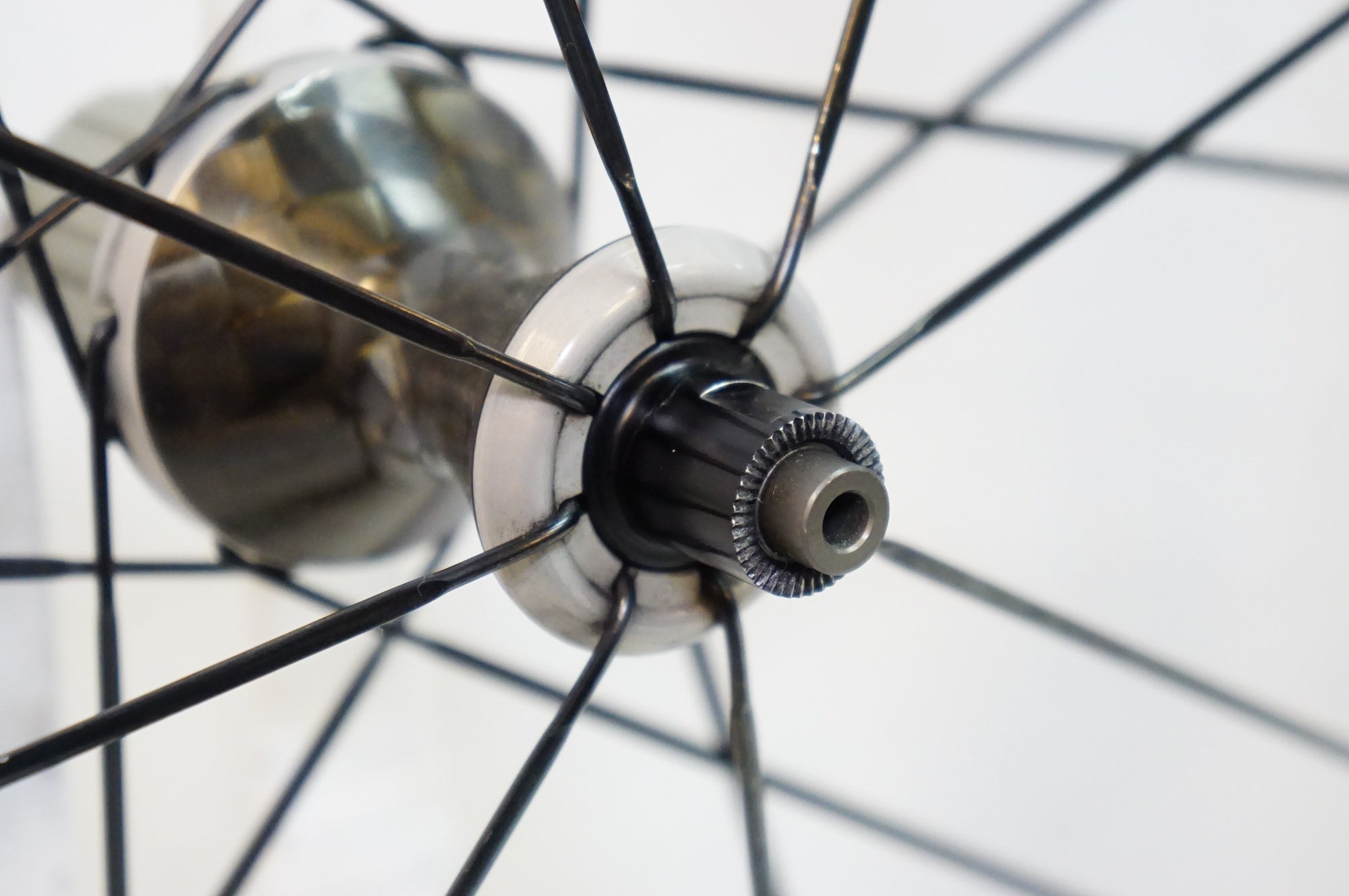 HUTCHINSON 「ハッチンソン」 RT1 シマノ 10速専用 ホイールセット / 熊谷本店