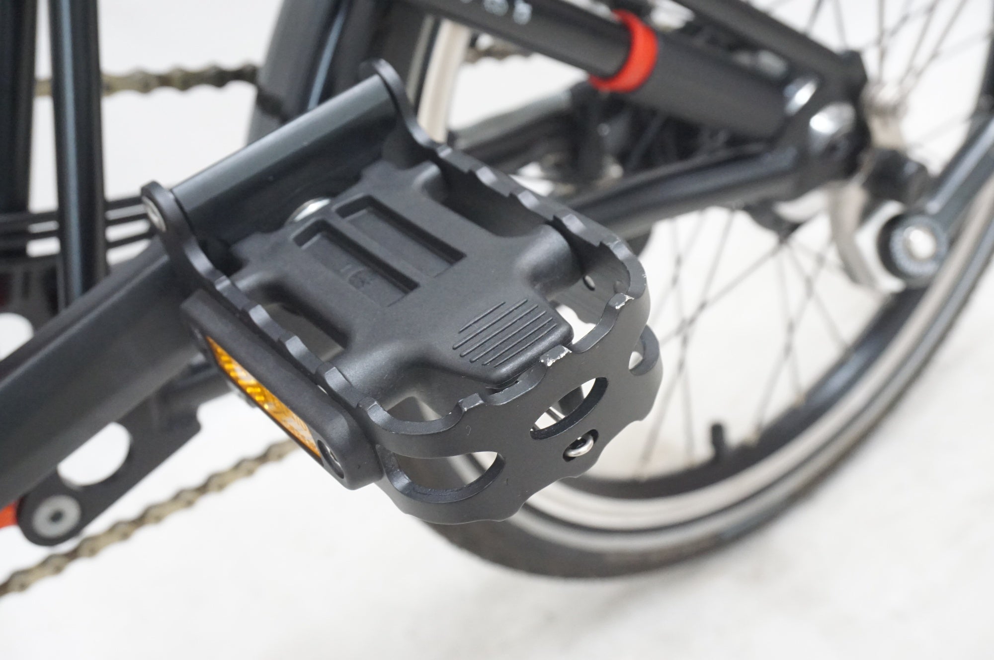 BROMPTON 「ブロンプトン」 C LINE EXPLORE MID FLAME LACQUER 2023年モデル 16インチ 折り畳み自転車 / 福岡店