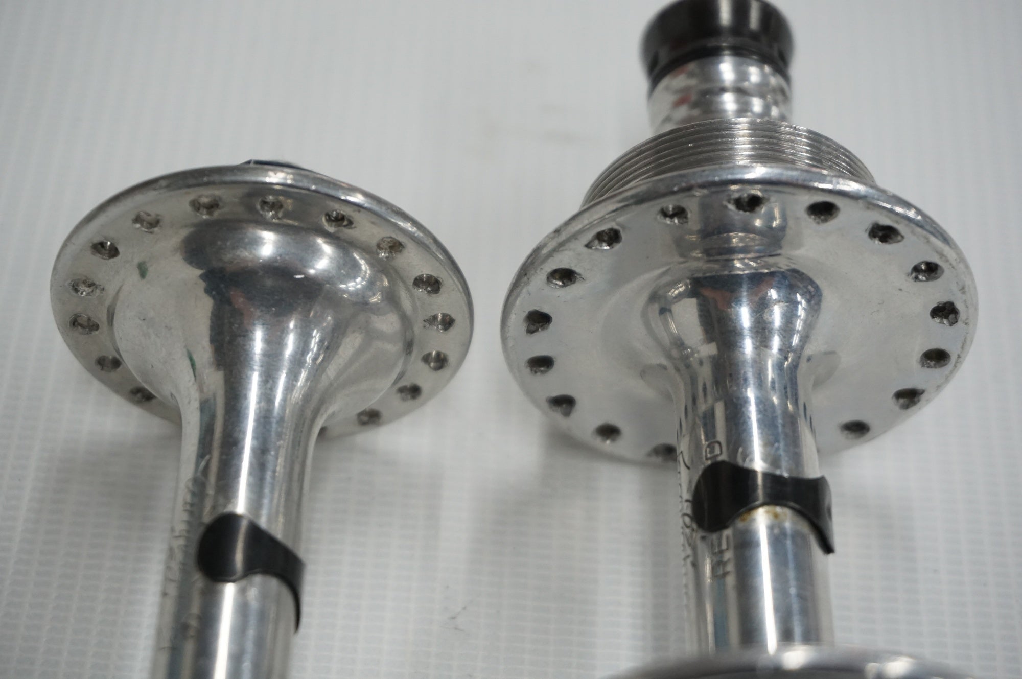 CAMPAGNOLO 「カンパニョーロ」 NUOVO RECORD ハブセット / 阪急塚口店