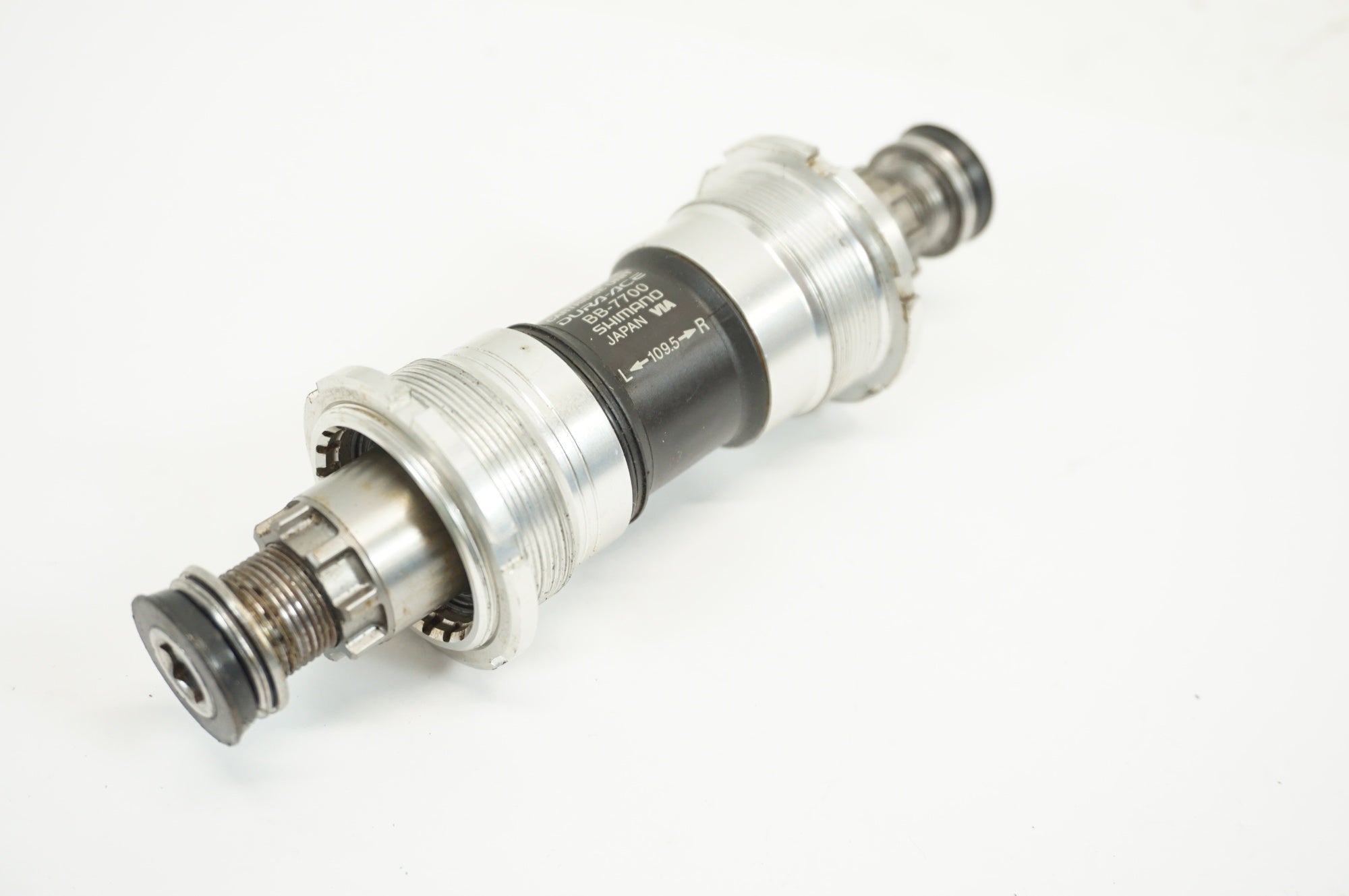 SHIMANO 「シマノ」 DURA-ACE BB-7700 ITA 軸長109.5 ボトムブラケット / 宇都宮店