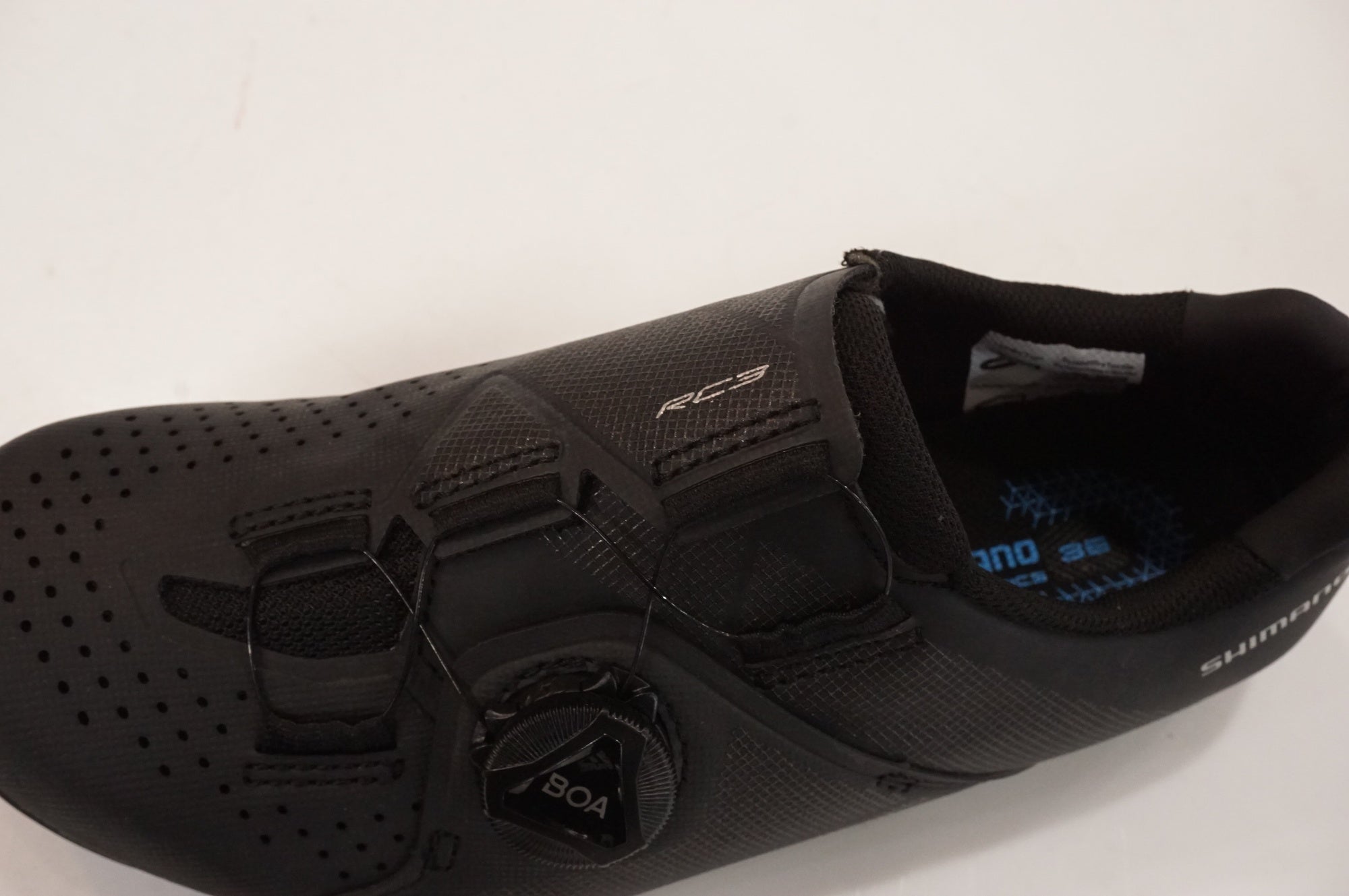 SHIMANO 「シマノ」 RC3 22.4cm シューズ / 大宮店