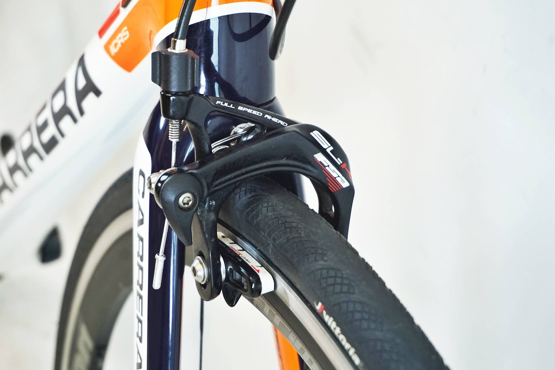 CARRERA 「カレラ」 VELENO TS 2016年モデル ロードバイク / 有明ガーデン店