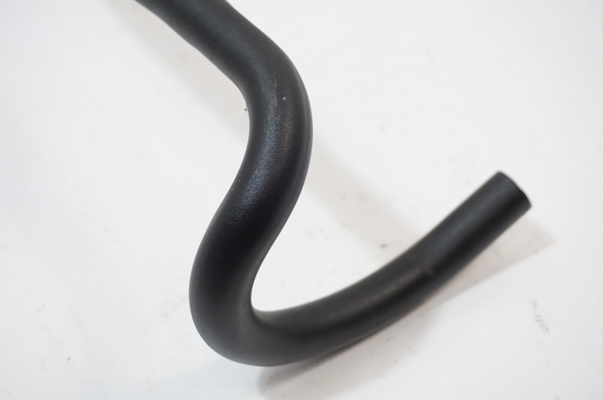 DEDA 「デダ」 ZERO Φ31.7 440mm ハンドル / 世田谷店