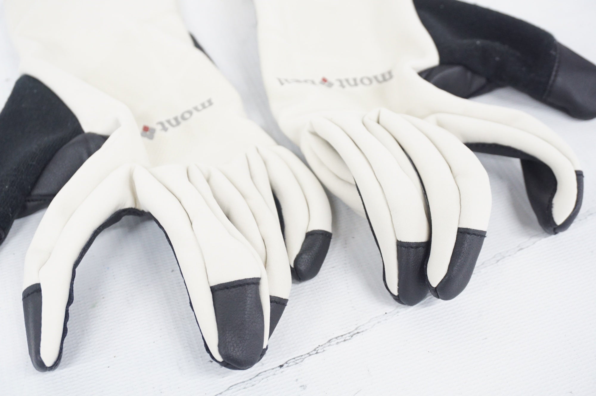 MONTBELL 「モンベル」 GORETEX Lサイズ グローブ / 阪急塚口店