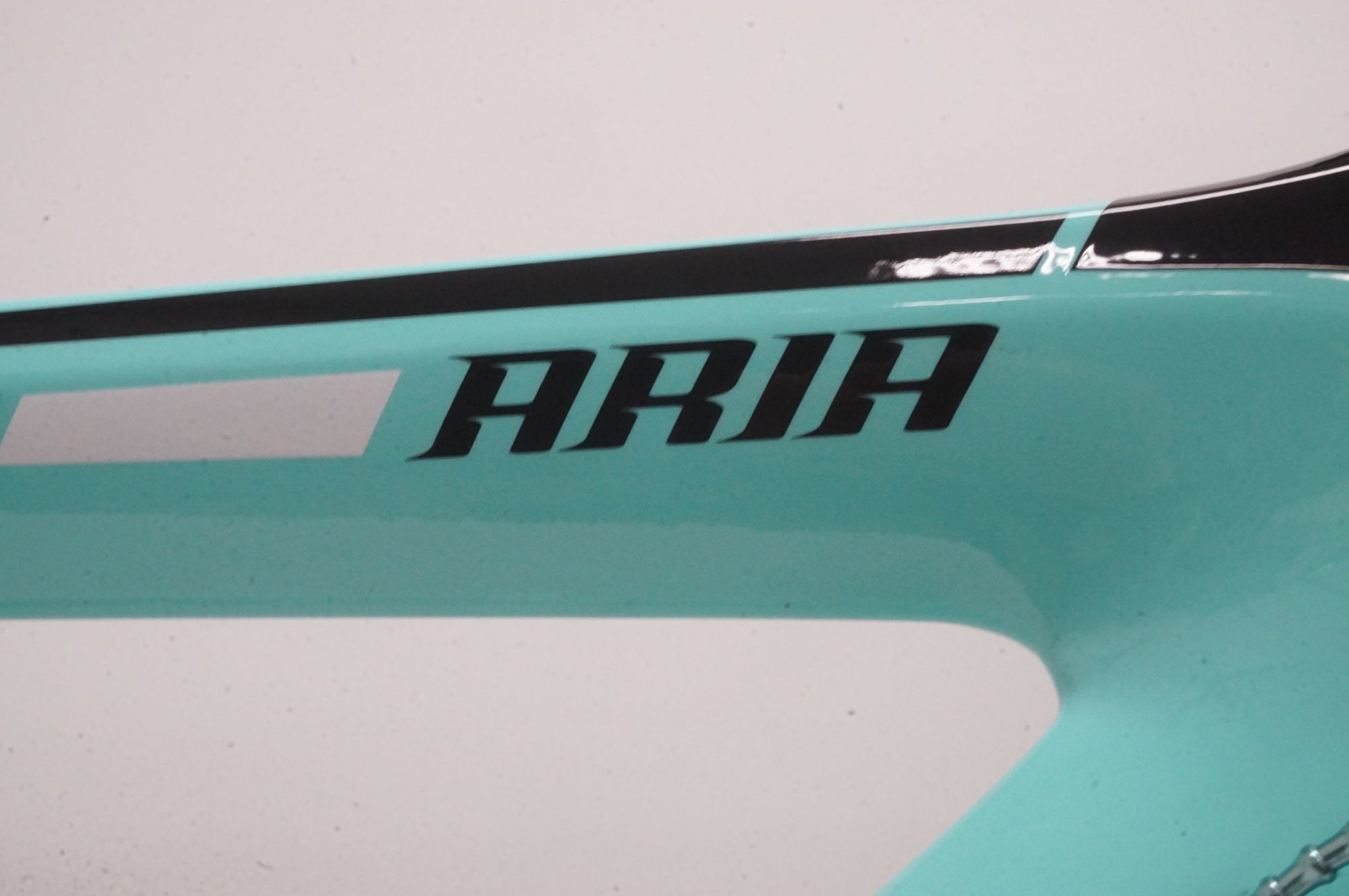 BIANCHI 「ビアンキ」 ARIA ULTEGRA 2019年モデル ロードバイク / 福岡店