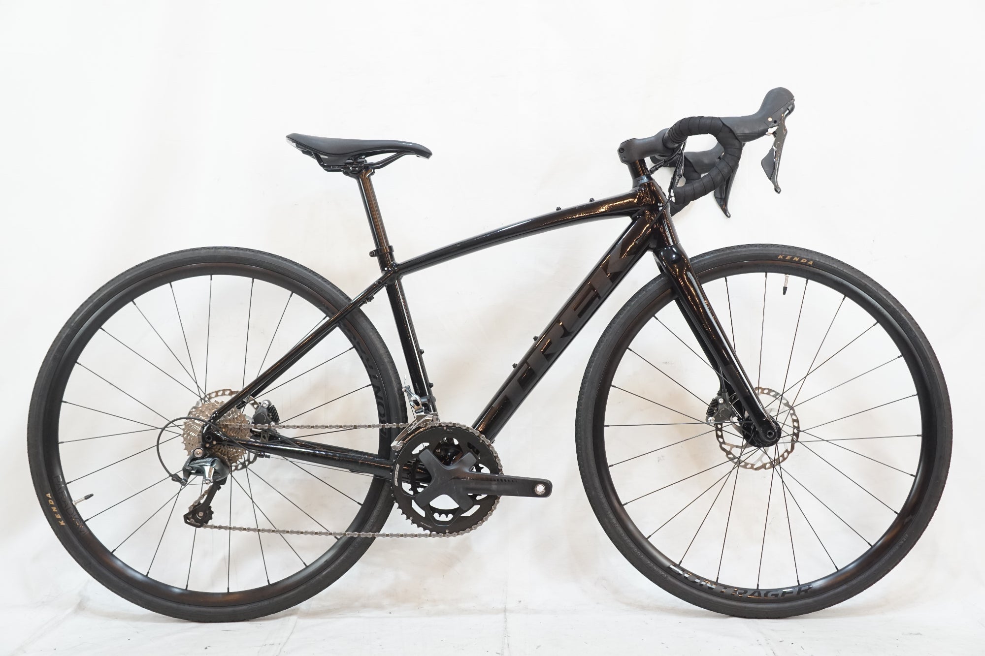TREK 「トレック」 DOMANE AL 4 2023年モデル ロードバイク / バイチャリ浦和ベース
