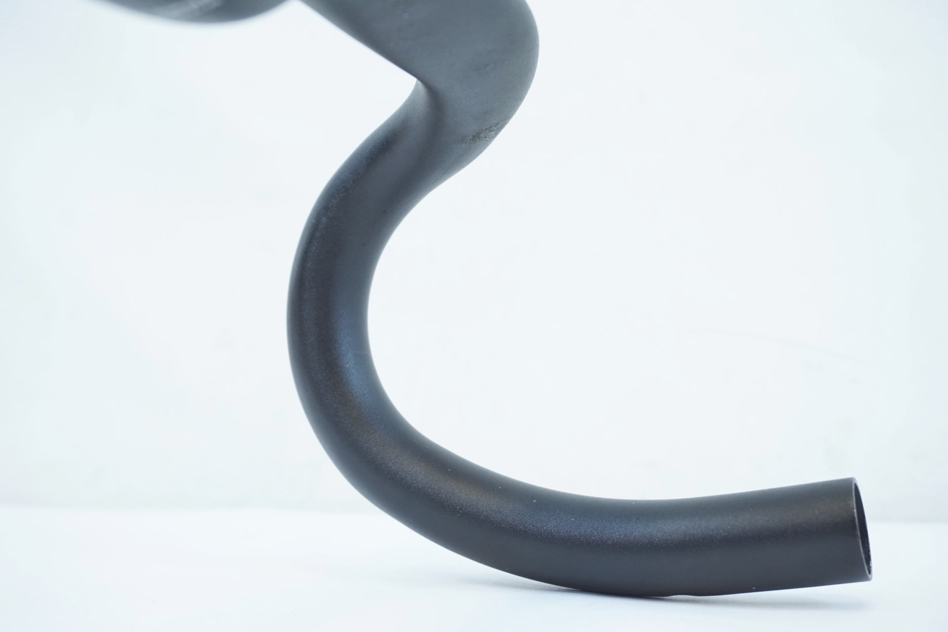 SPECIALIZED 「スペシャライズド」 純正 φ31.8 400mm ハンドル / 有明ガーデン店