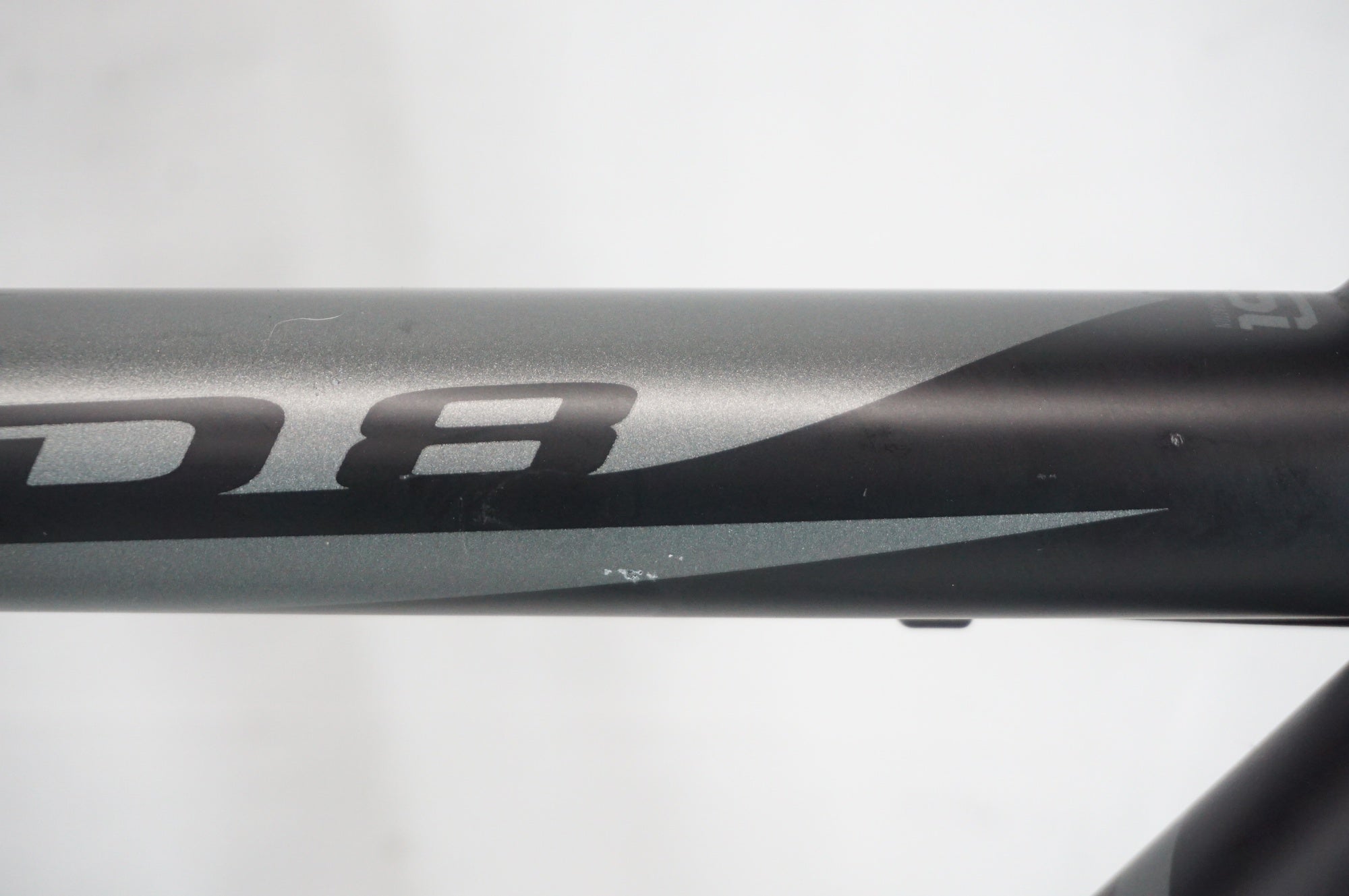 CANNONDALE 「キャノンデール」 CAAD8 FLAT BAR 7 2013年モデル フラットバーロード / 阪急塚口店