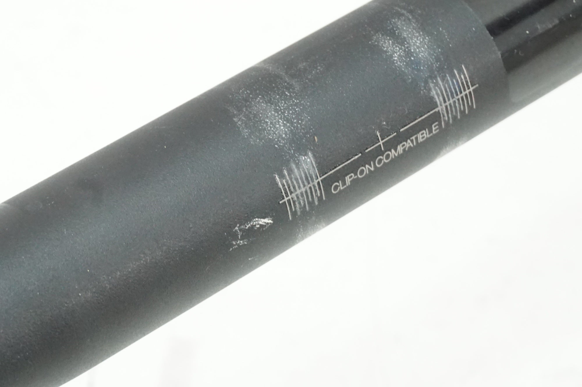 FIZIK 「フィジーク」 CYRANO R3 420mm φ31.8 ハンドル / 大宮店