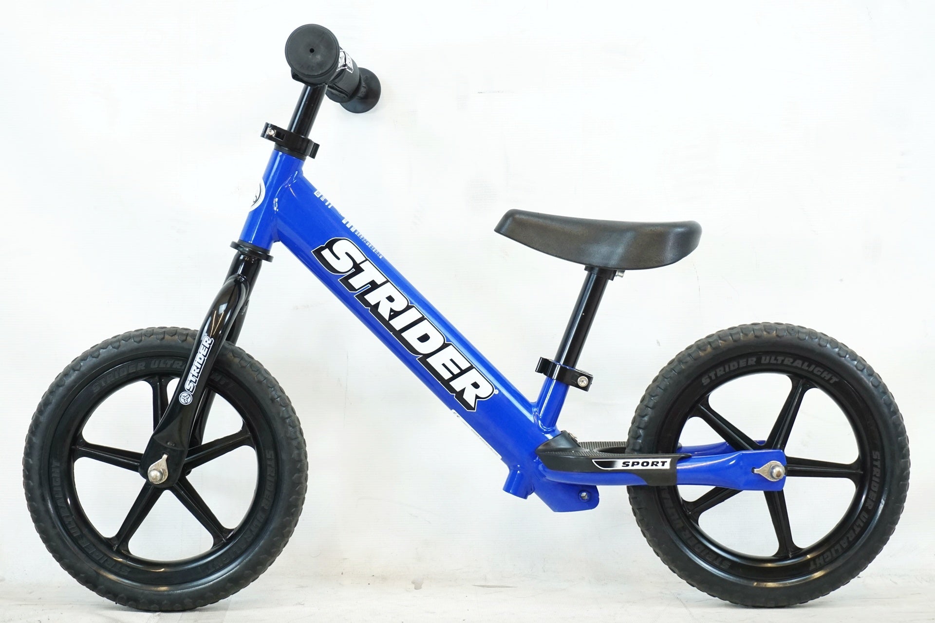 STRIDER 「ストライダー」 SPORT12 2022年モデル キックバイク / 有明ガーデン店