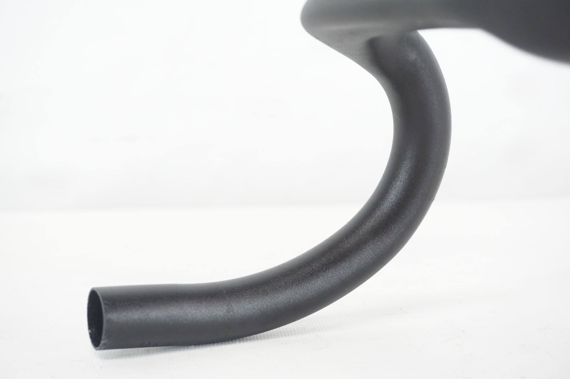 SHIMANO 「シマノ」 PRO DISCOVER Φ31.8 400mm ハンドル / 阪急塚口店