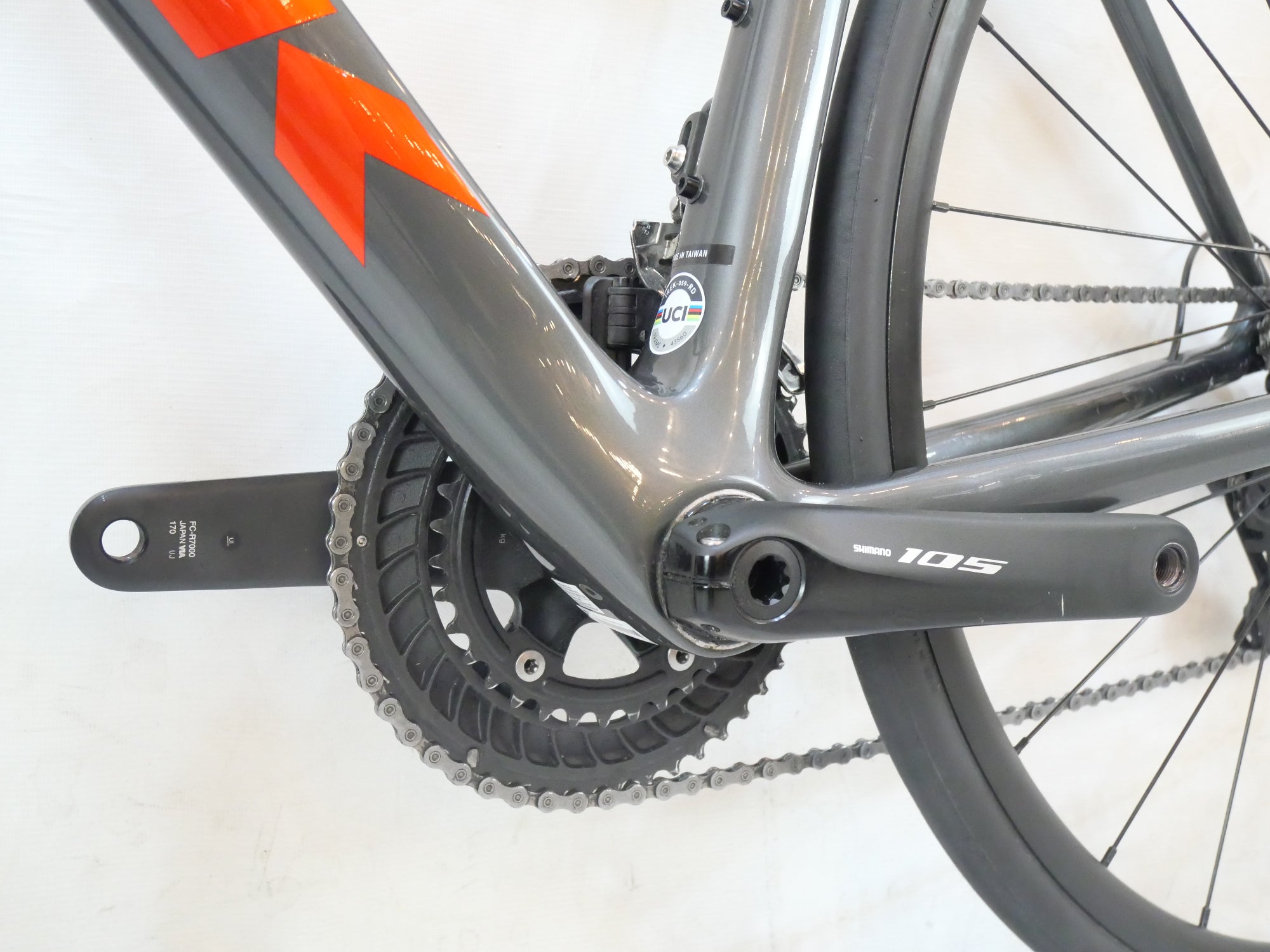 TREK 「トレック」 EMONDA SL5 DISC 2023年モデル ロードバイク / バイチャリ浦和ベース