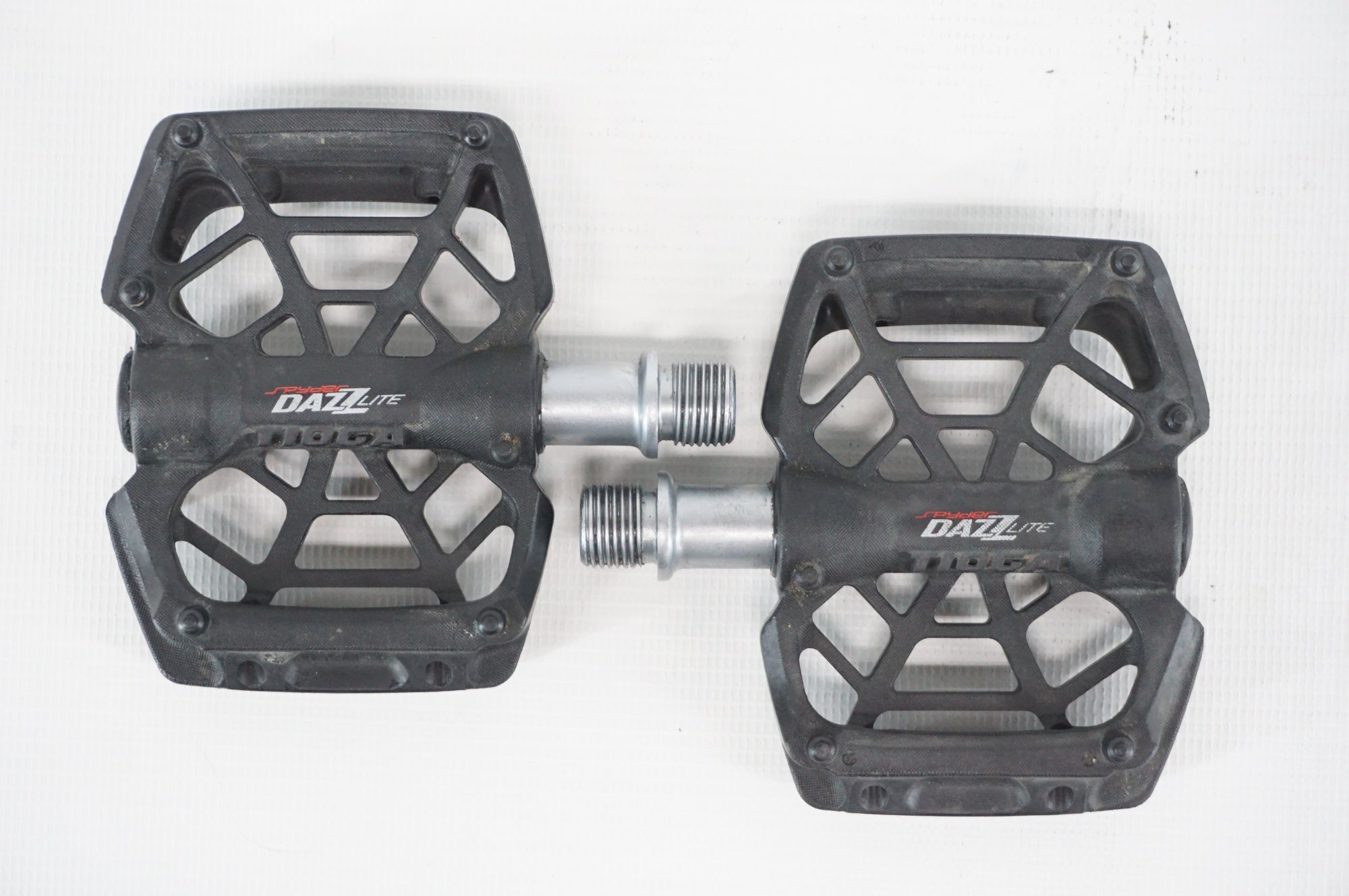 TIOGA 「タイオガ」 SPYDER DAZZ LITE ペダル / 阪急塚口店