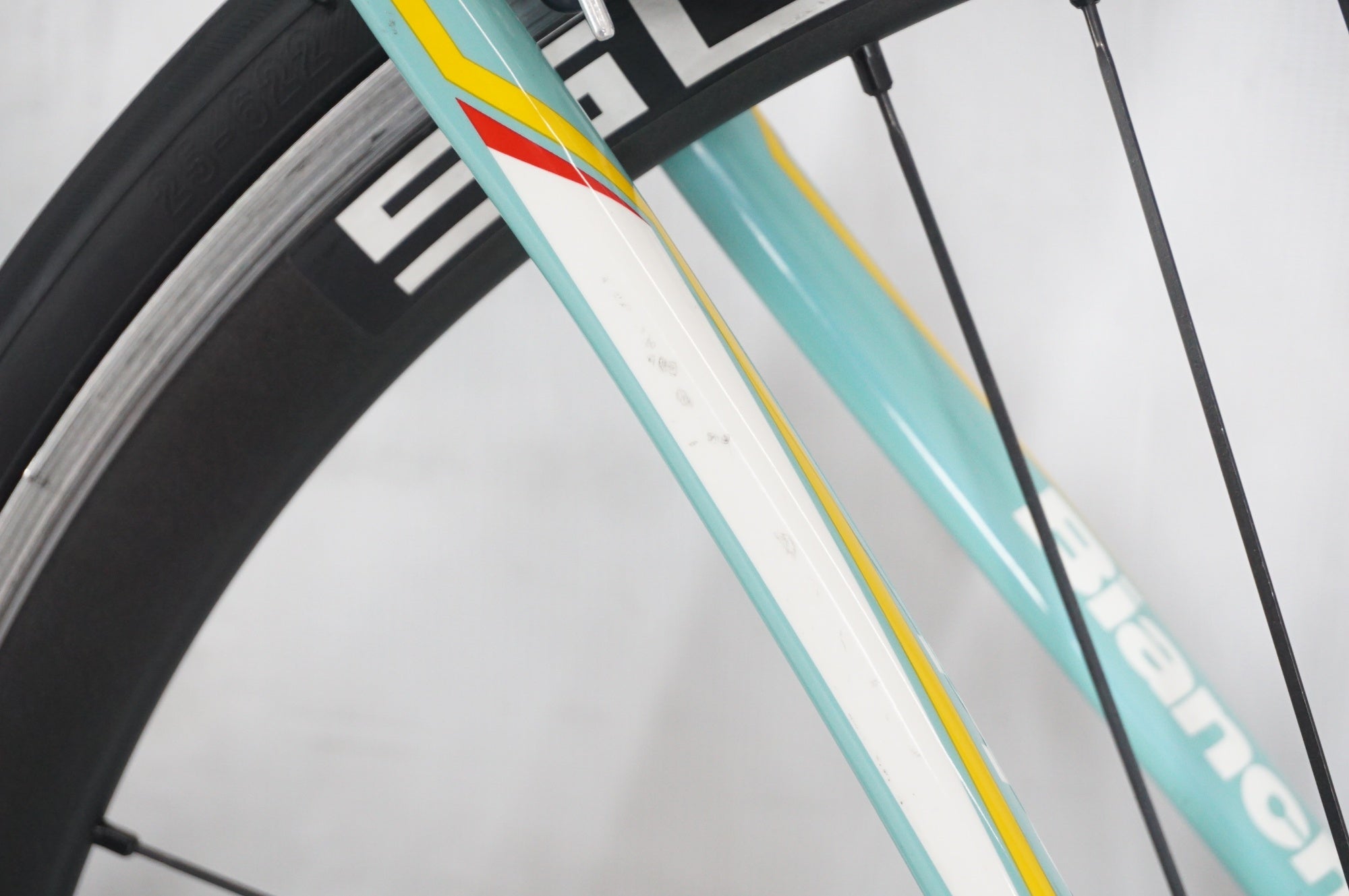 BIANCHI 「ビアンキ」 VIA NIRONE 7 PRO 2016年モデル ロードバイク / 阪急塚口店