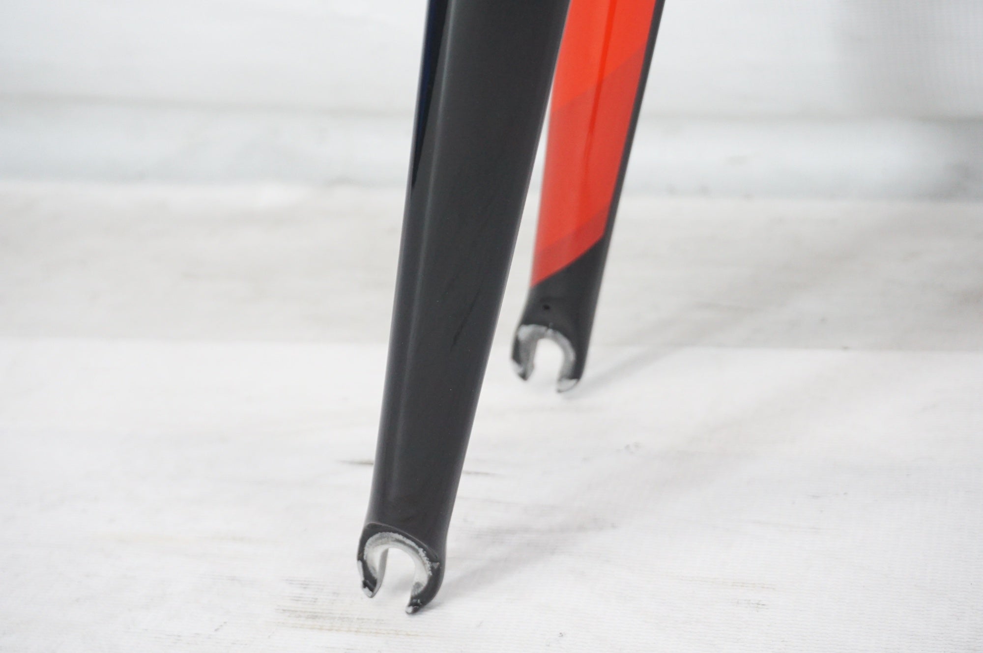 TREK 「トレック」 EMONDA S5 2017年モデル フレームセット / 阪急塚口店