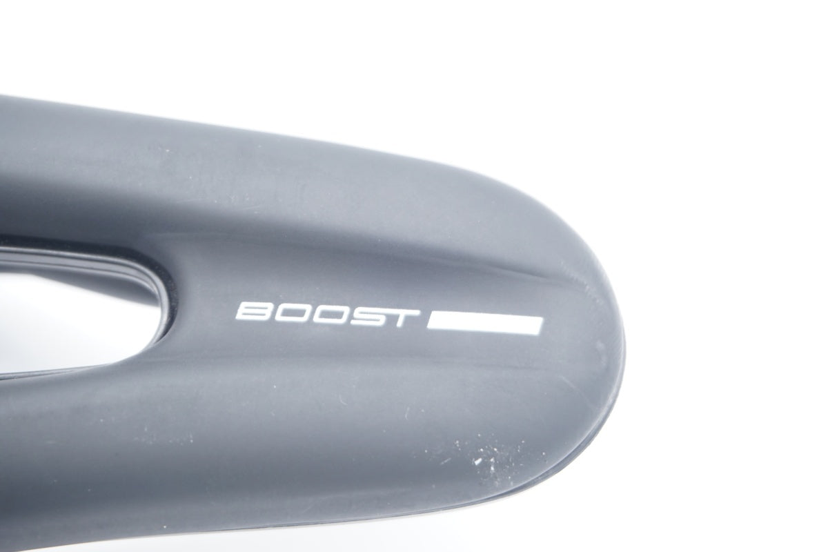 SELLE ITALIA 「セライタリア」 BOOST NOVUS EVO サドル / 滋賀大津店