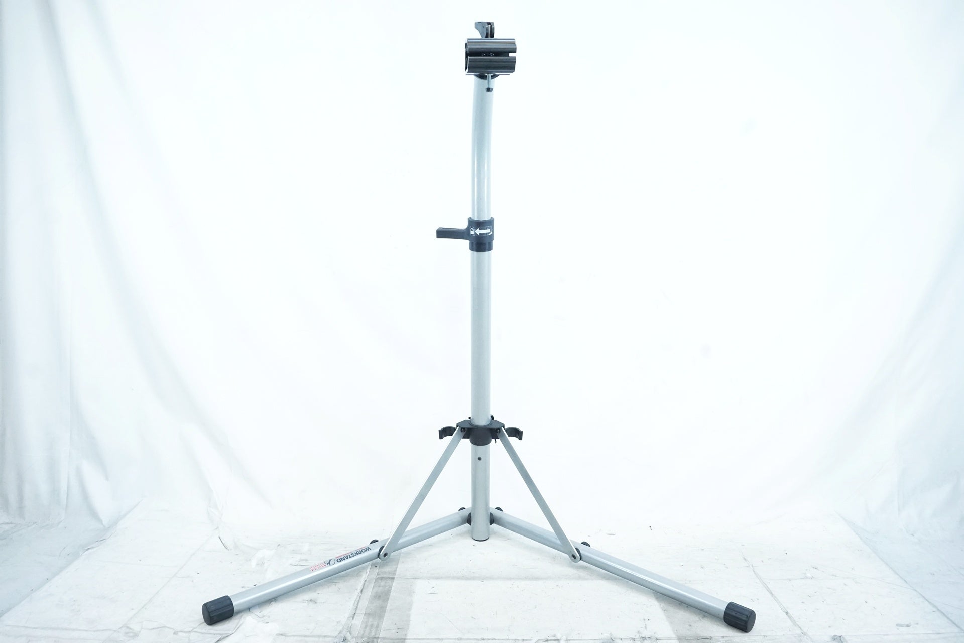 ELITE 「エリート」 WORKSTAND TEAM メンテナンススタンド / 有明