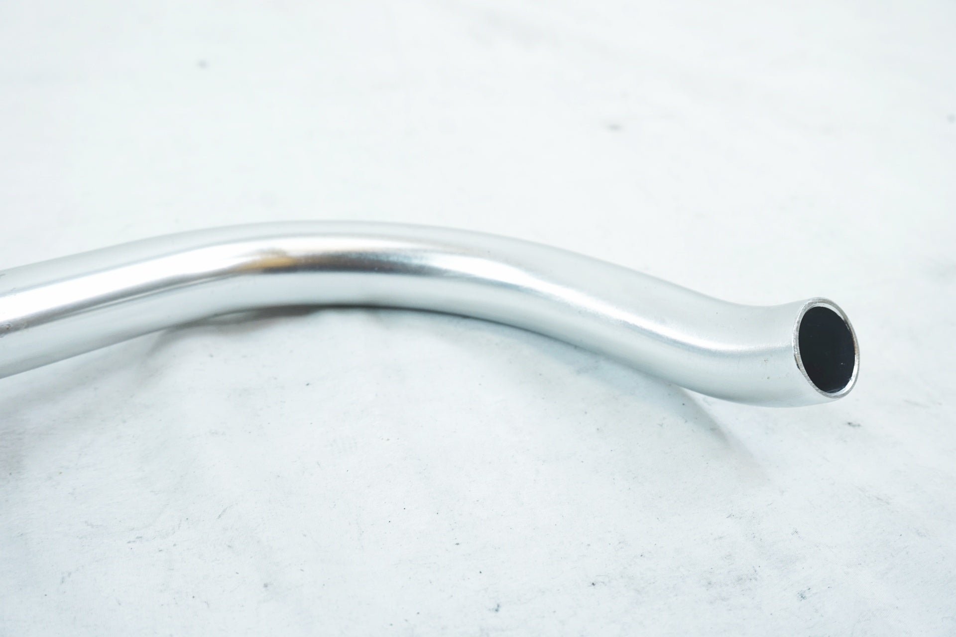 NITTO 「ニットー」 RB-010 ブルホーン Φ25.4mm 400mm ハンドル / 有明ガーデン店