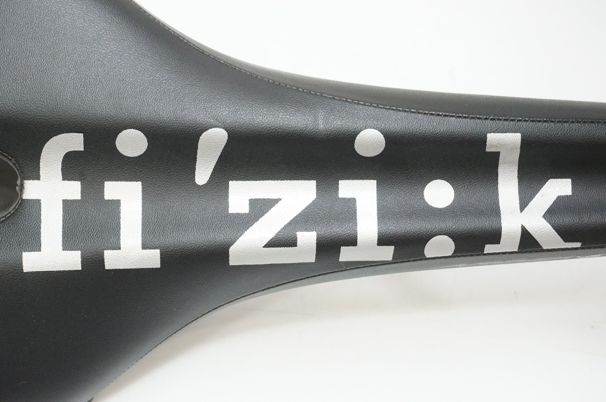 FIZIK 「フィジーク」 ARDEA VS サドル / 大宮店