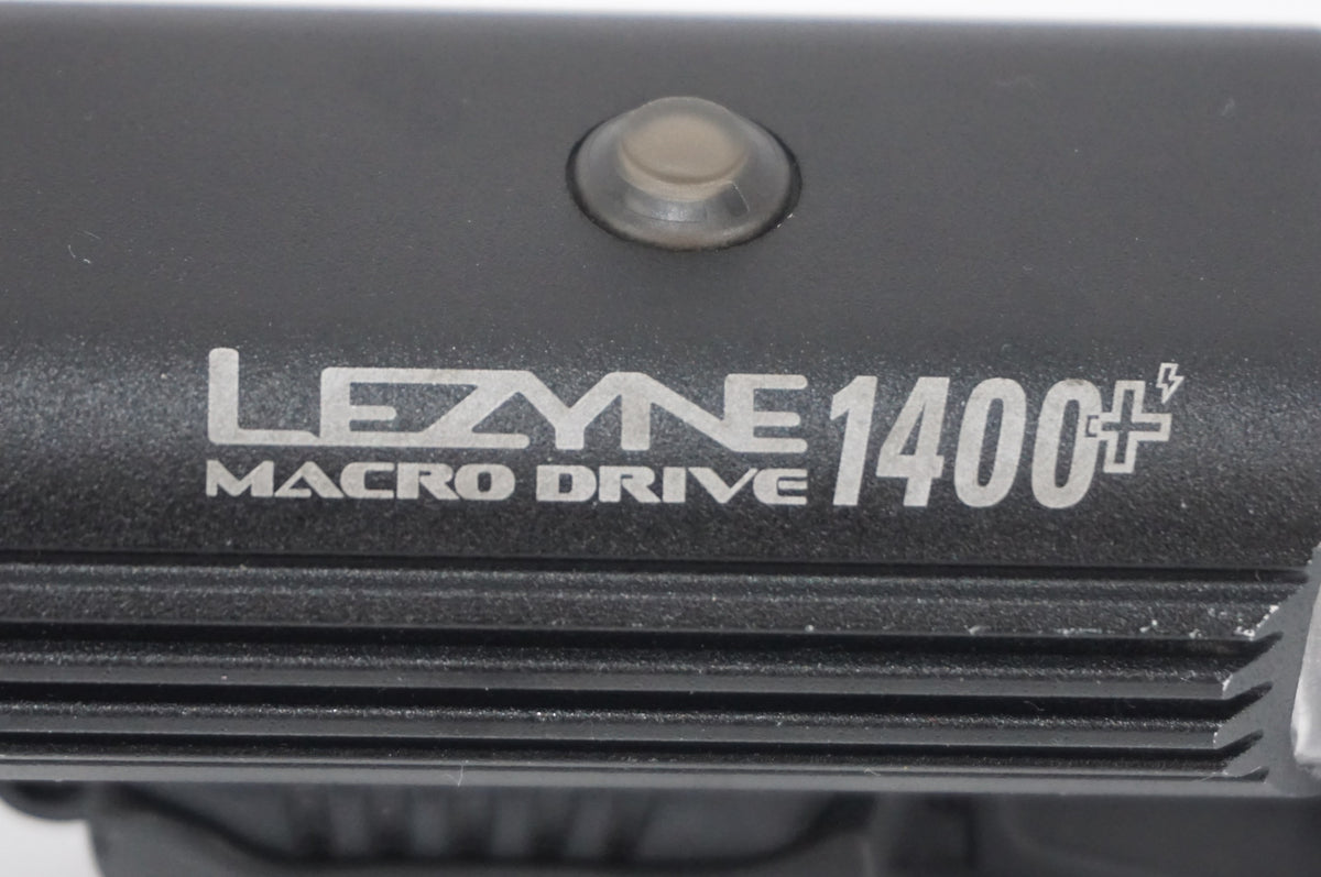LEZYNE 「レザイン」 MACRO DRIVE 1400+ フロントライト / AKIBA店