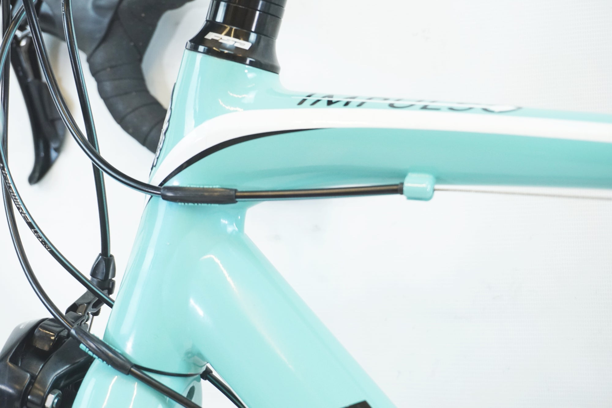 BIANCHI 「ビアンキ」 IMPULSO 105 2015年モデル ロードバイク / 有明ガーデン店