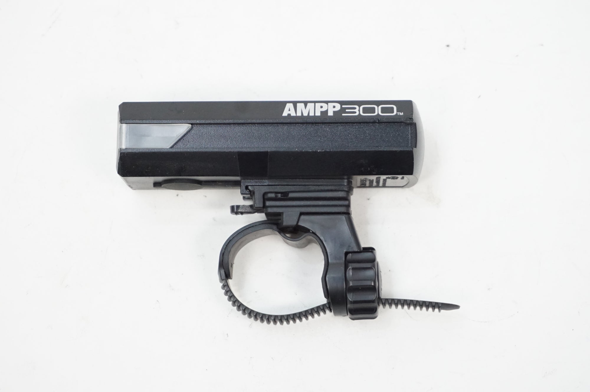 CATEYE 「キャットアイ」 AMPP300 フロントライト / 川越店