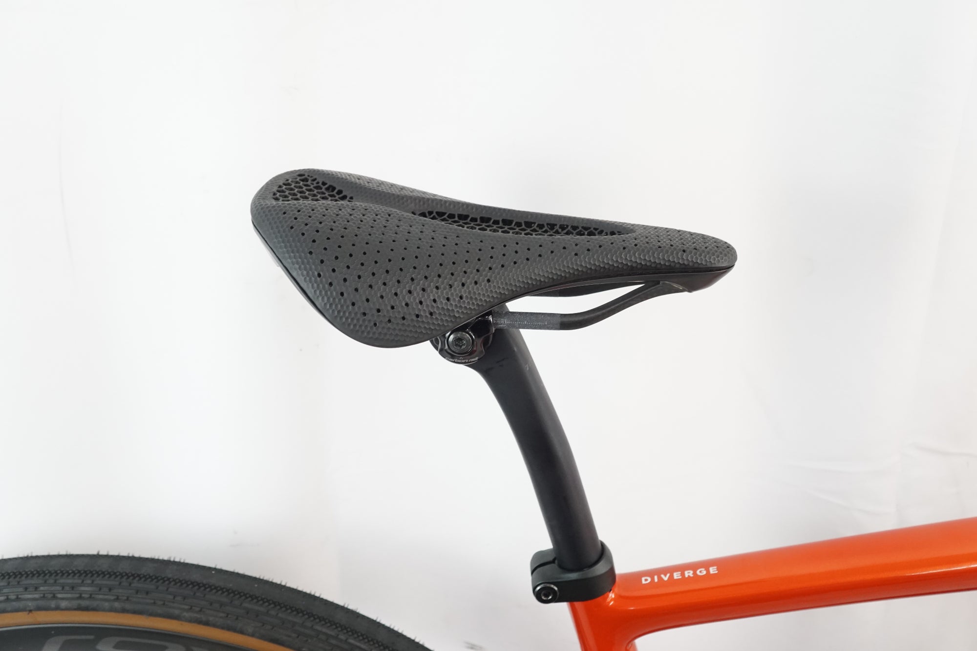 SPECIALIZED 「スペシャライズド」 DIVERGE PRO CARBON E-TAP 2021年モデル グラベルロード / 阪急塚口店