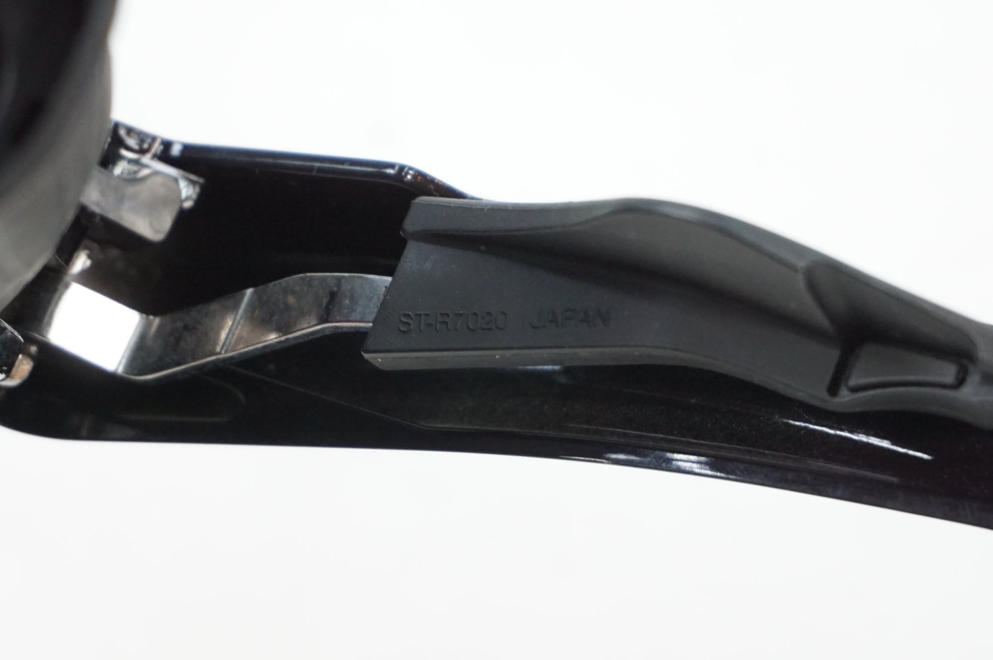 SHIMANO 「シマノ」 105 ST-R7020 デュアルコントロールレバー / 川越店