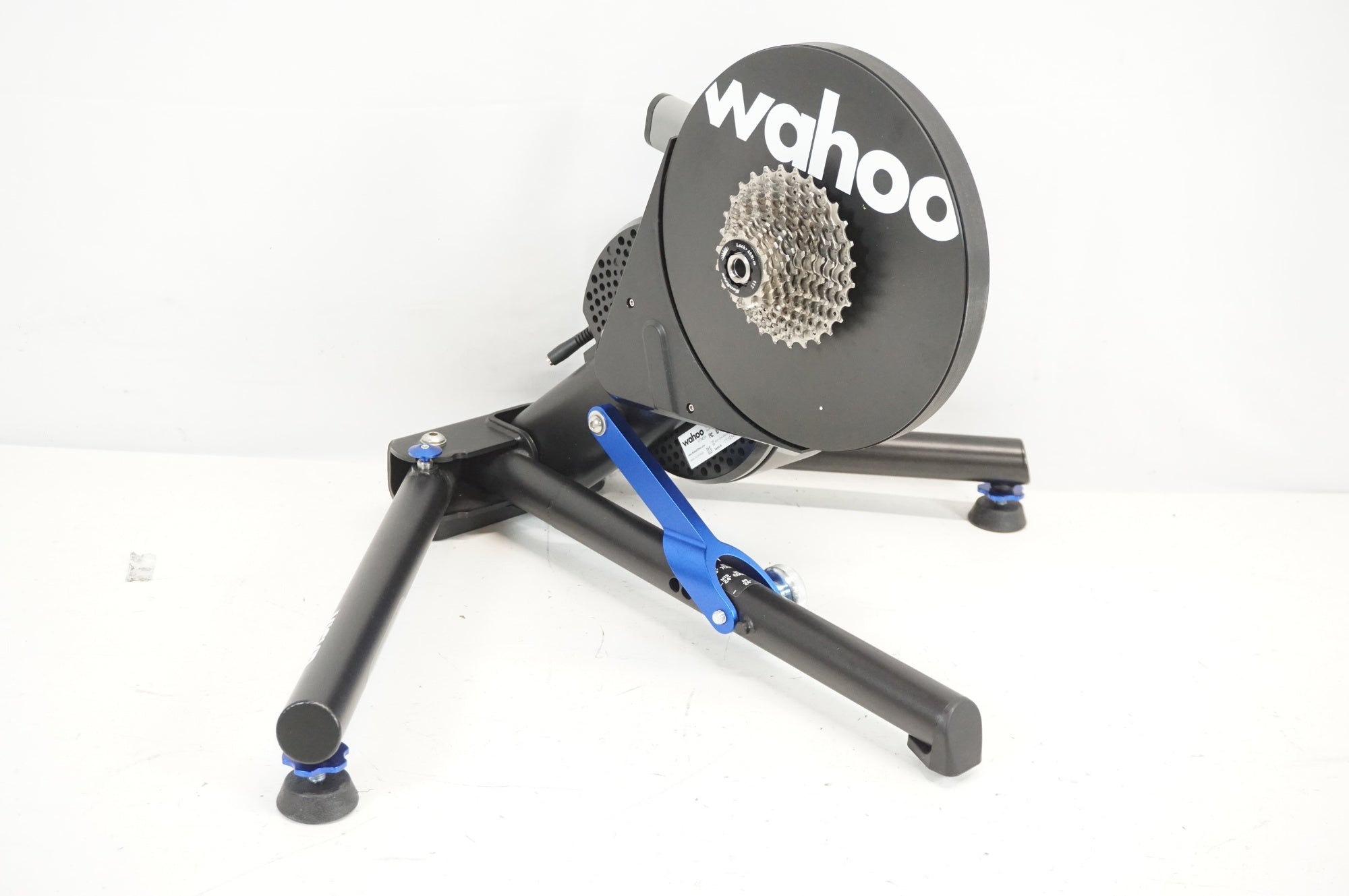 WAHOO 「ワフー」 KICKR V4 WF113 スマートトレーナー / 宇都宮店