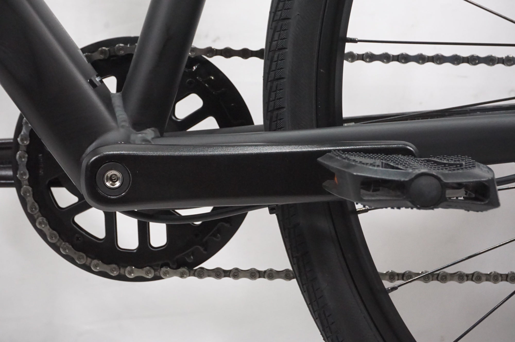 TREK 「トレック」 FX2 DISC 2025年モデル クロスバイク / AKIBA店