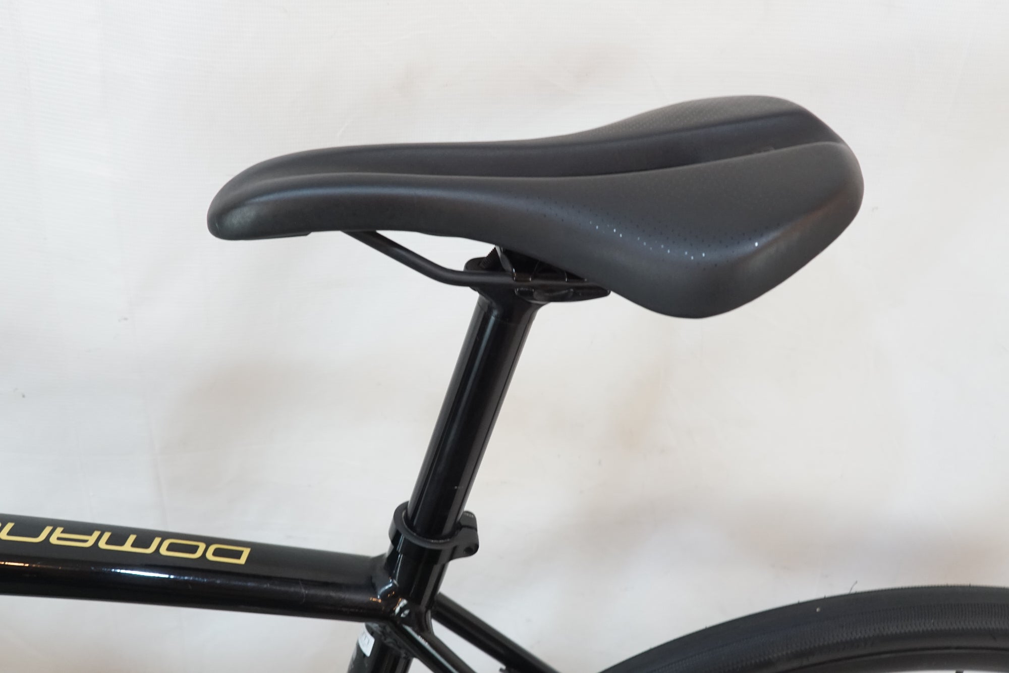 TREK 「トレック」 DOMANE AL2 DISC 2021年モデル ロードバイク / バイチャリ浦和ベース