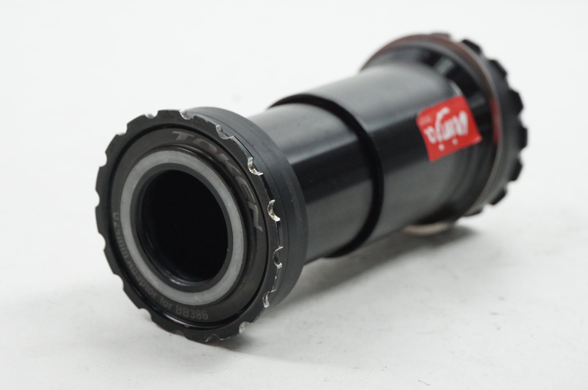 TOKEN 「トーケン」 TF37 ボトムブラケット / 川越店