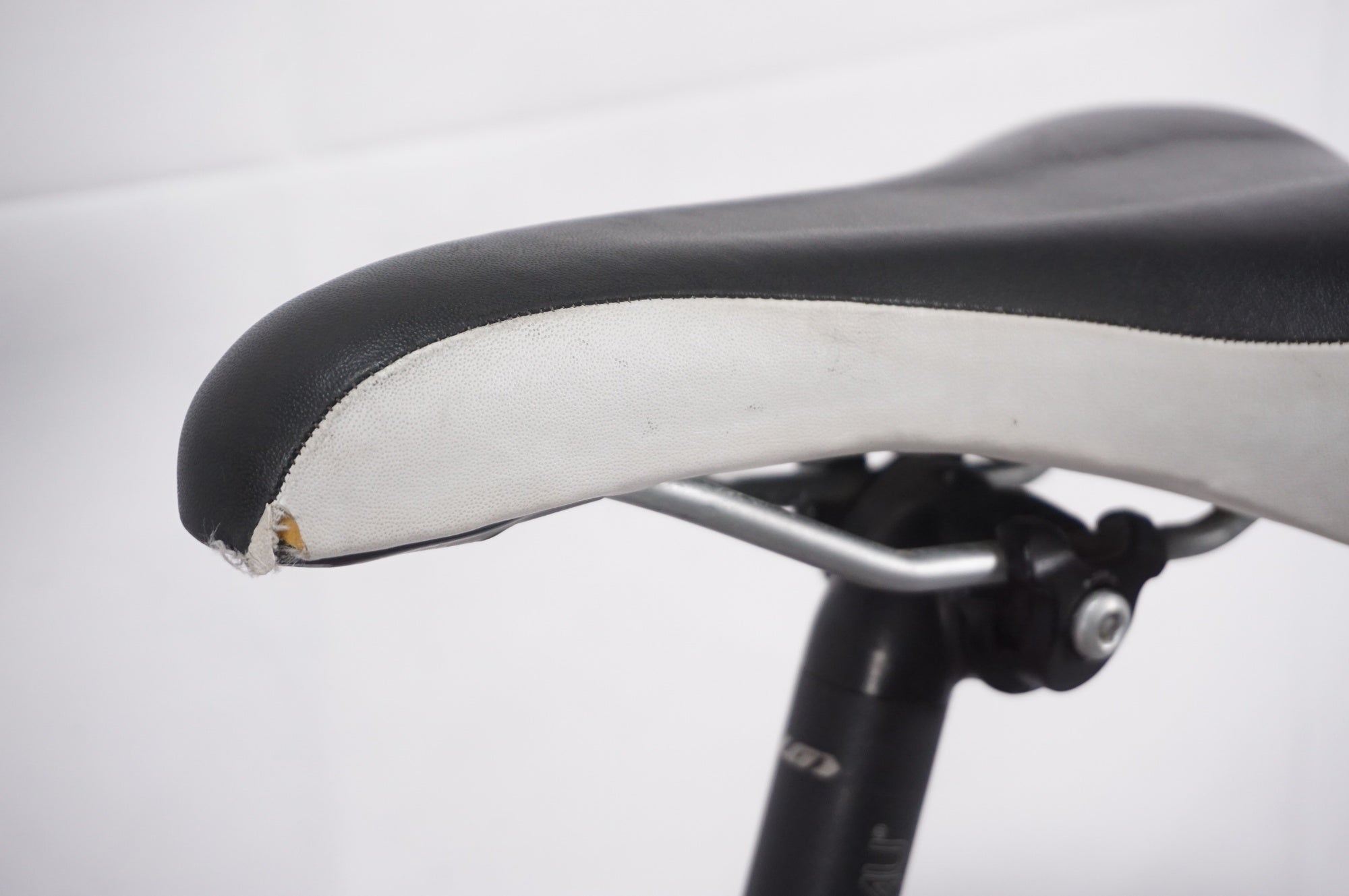 LOUIS GARNEAU 「ルイガノ」 LGS-RSR 4 2012年モデル クロスバイク / AKIBA店