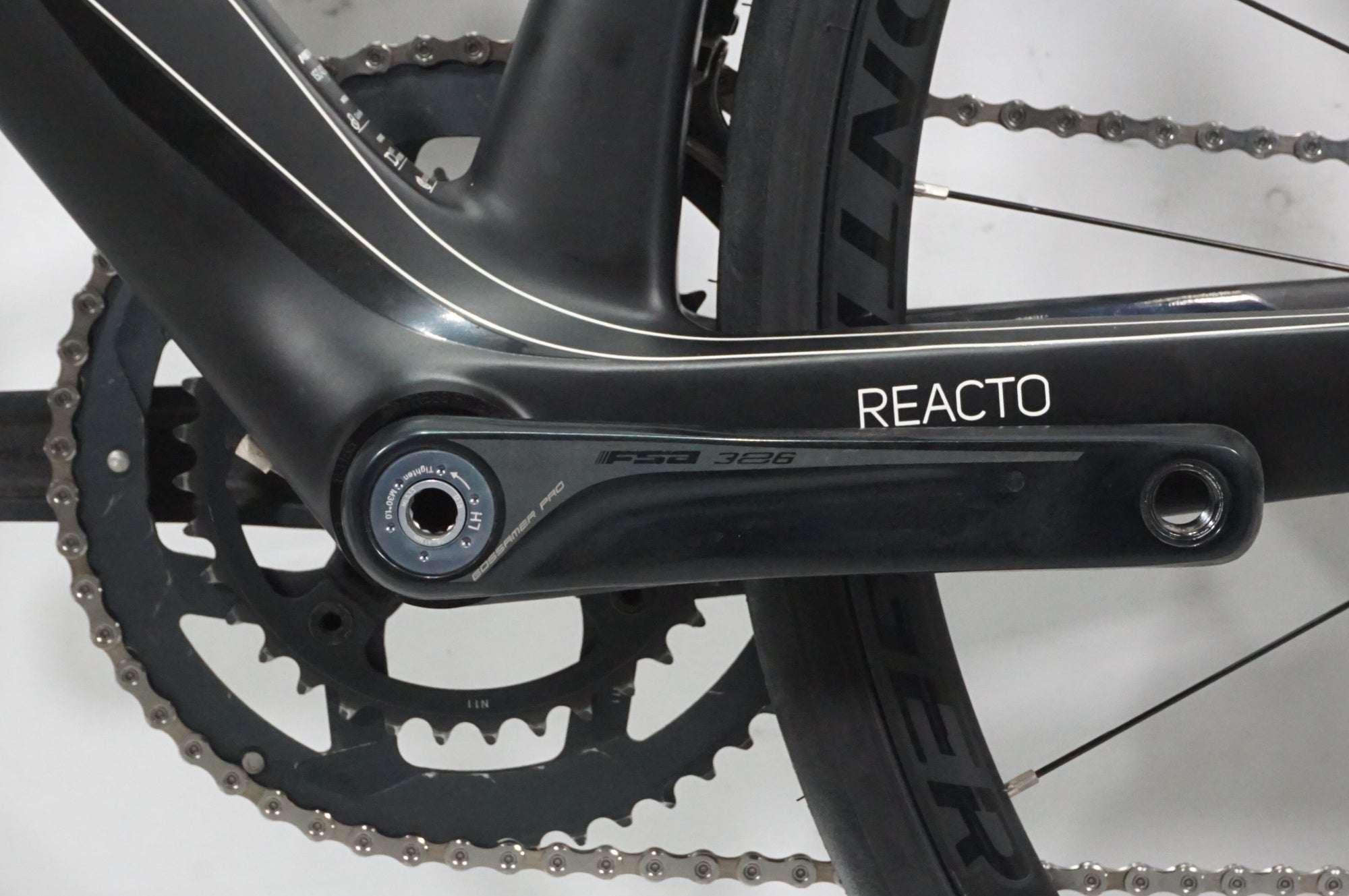 MERIDA 「メリダ」 REACTO DISC 4000 2019年モデル ロードバイク / AKIBA店