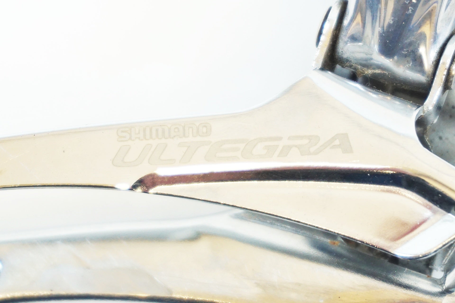 SHIMANO 「シマノ」 ULTEGRA FD-6700 フロントディレイラー / 有明ガーデン店