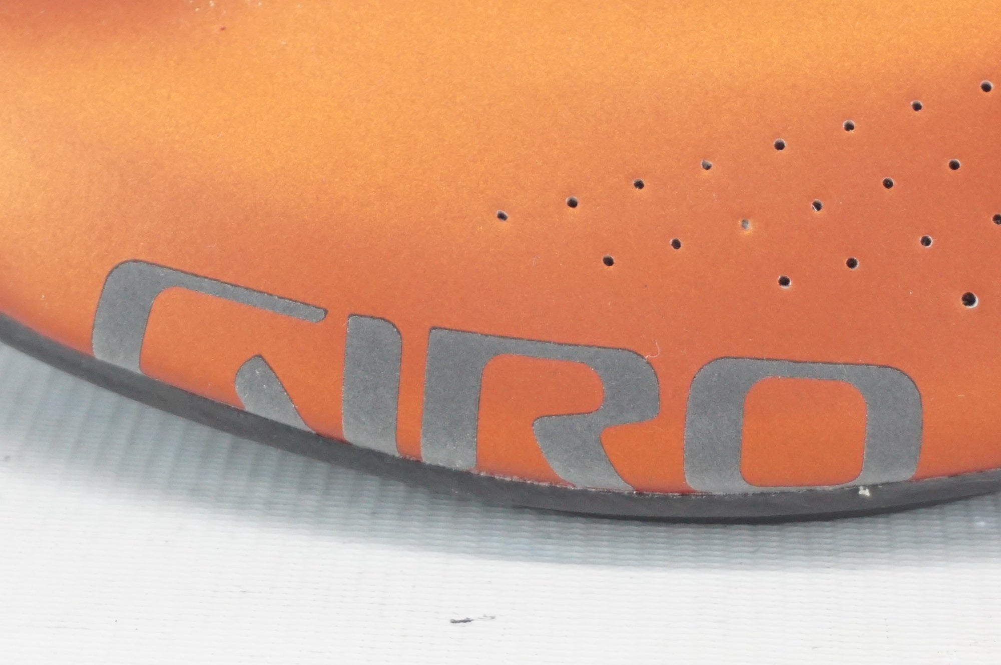 GIRO 「ジロ」 EMPIRE RED ORANGE ANODIZED 43(27.2cm) シューズ / 阪急塚口店