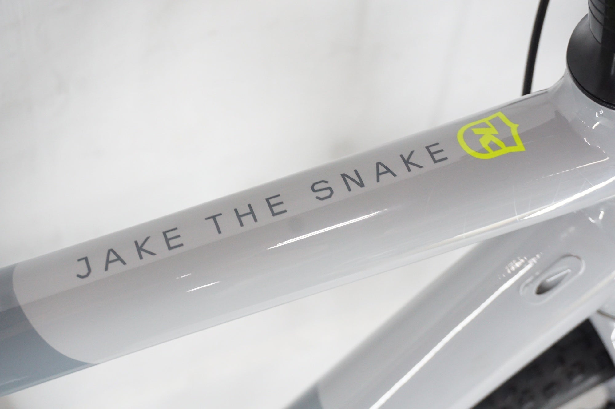 KONA 「コナ」 JAKE THE SNAKE 2020年モデル ロードバイク / 阪急塚口店