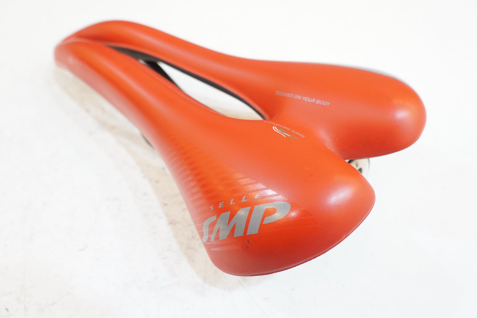 SELLE SMP 「セラ エスエムピー」 EXTRA サドル / バイチャリ浦和ベース