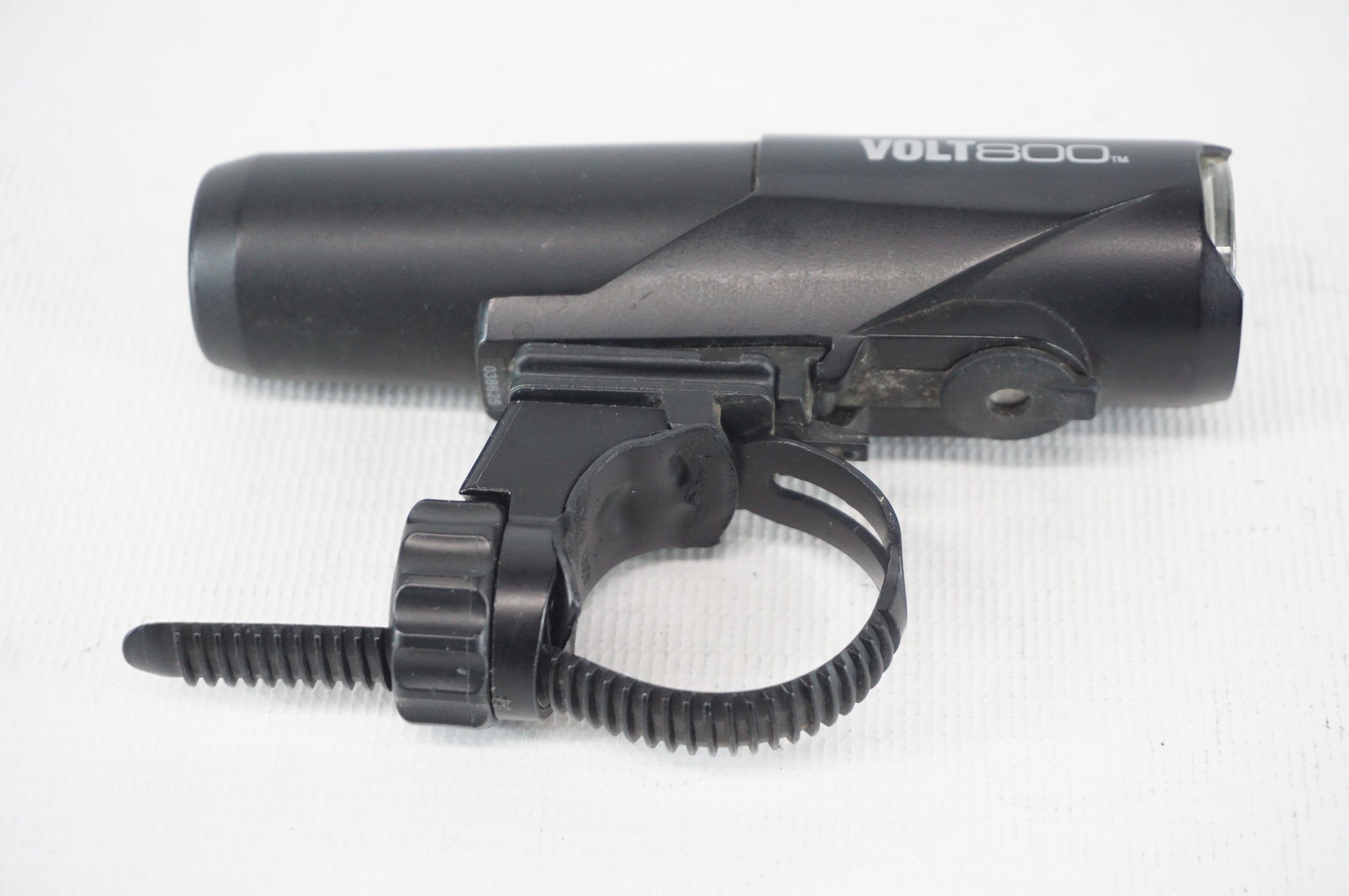 CATEYE 「キャットアイ」 VOLT800 フロントライト / 阪急塚口店