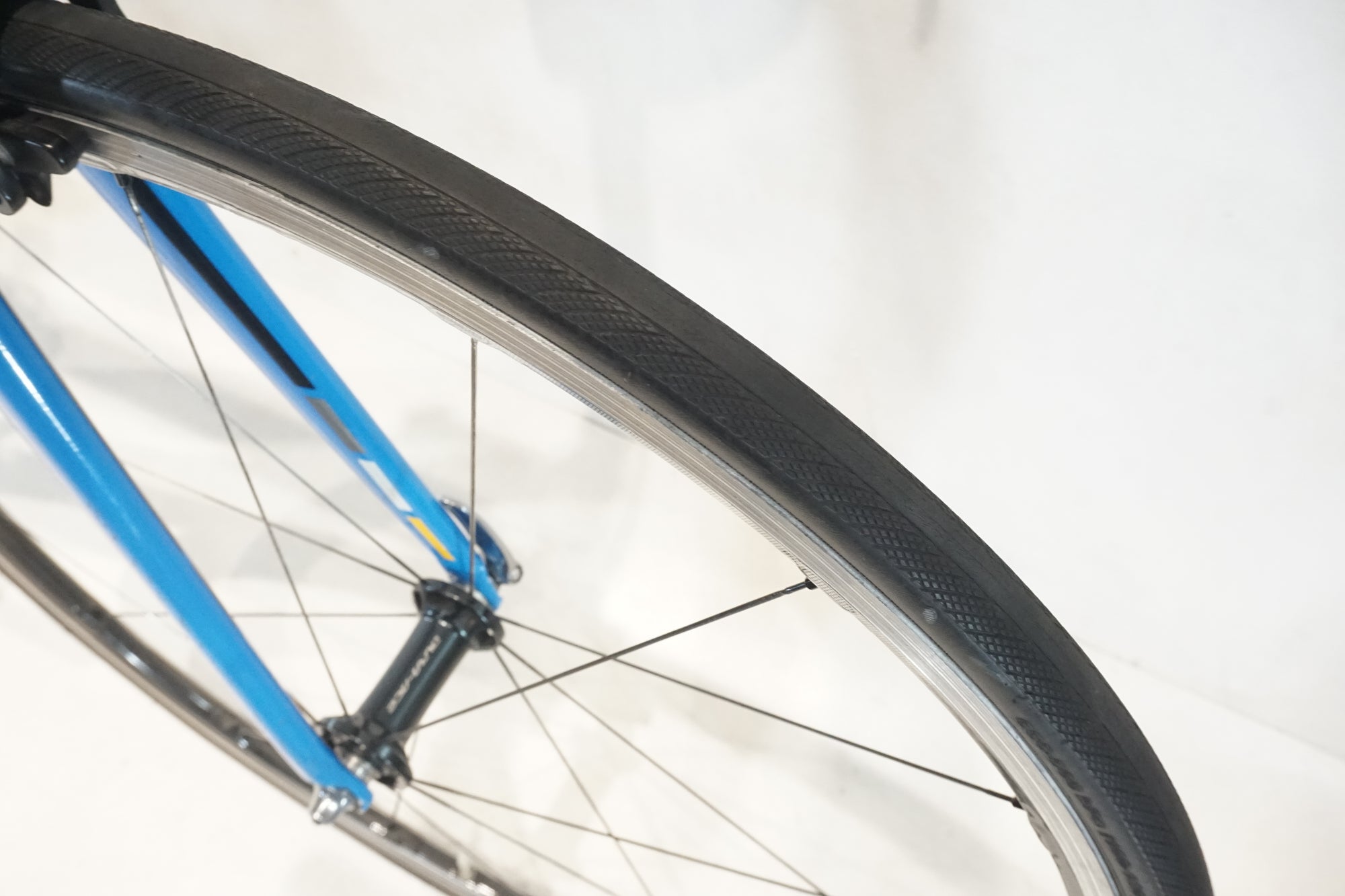 TREK 「トレック」 EMONDA ALR 5 2016年モデル ロードバイク / 横浜戸塚店