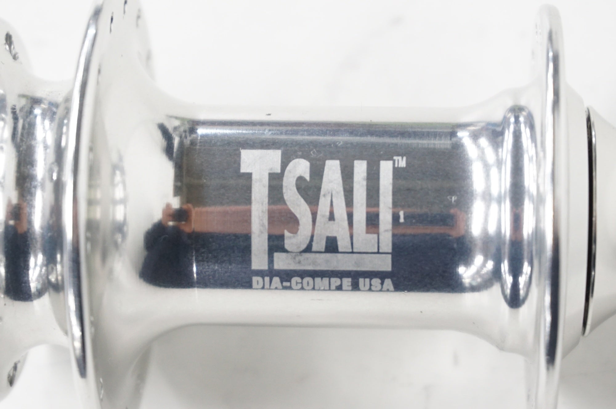 DIA-COMPE 「ダイアコンペ」 USA TSALI フロントハブ / 阪急塚口店