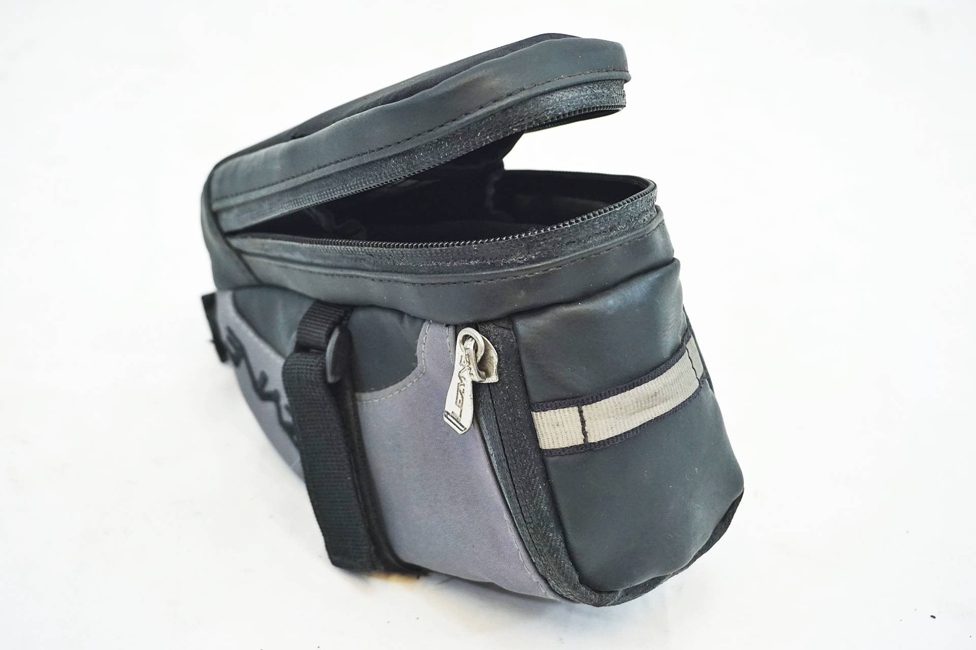 LEZYNE 「レザイン」 サドルバッグ / 有明ガーデン店