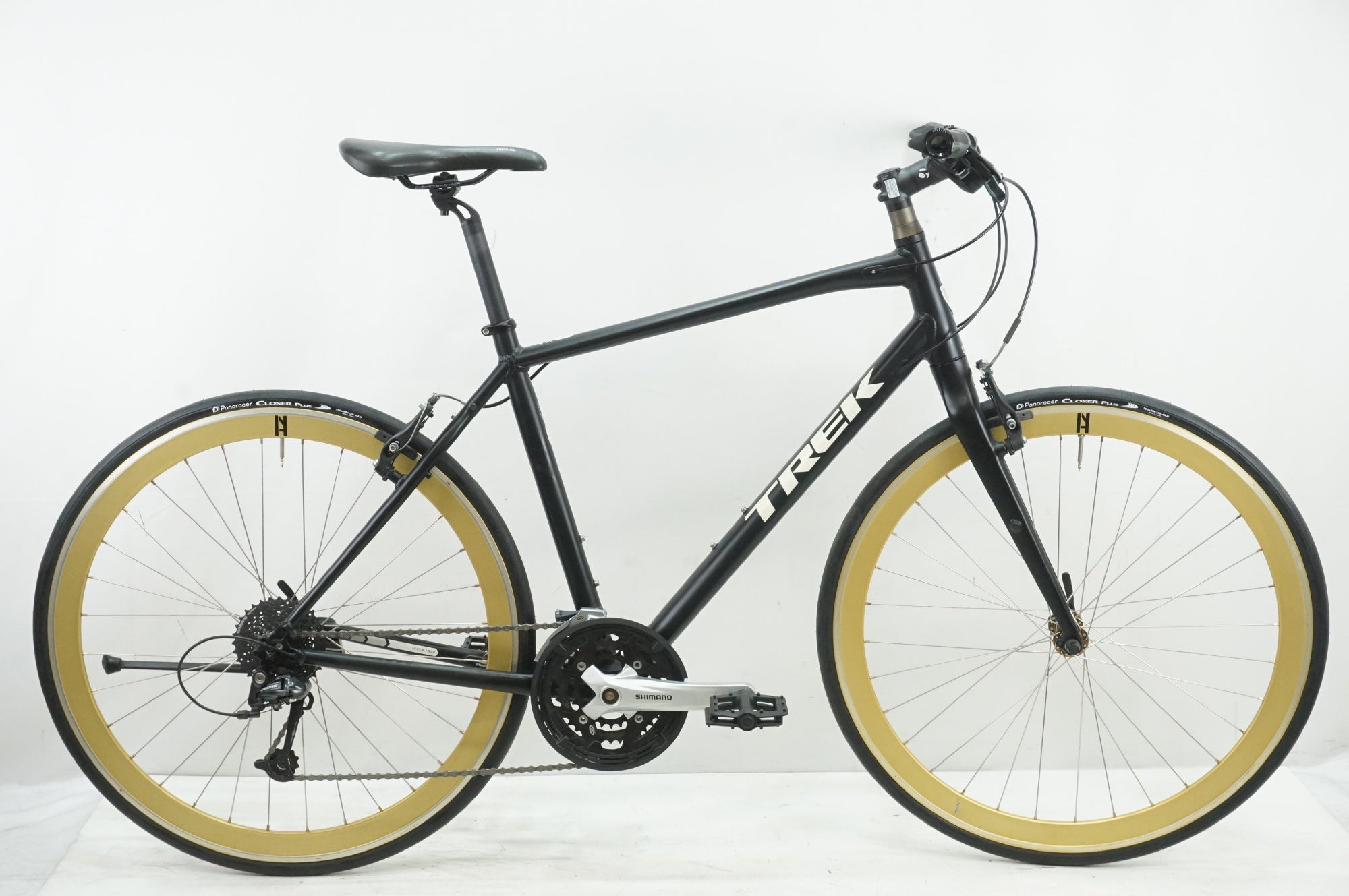 TREK 「トレック」 7.4FX 2015年モデル カスタム クロスバイク / 大宮店