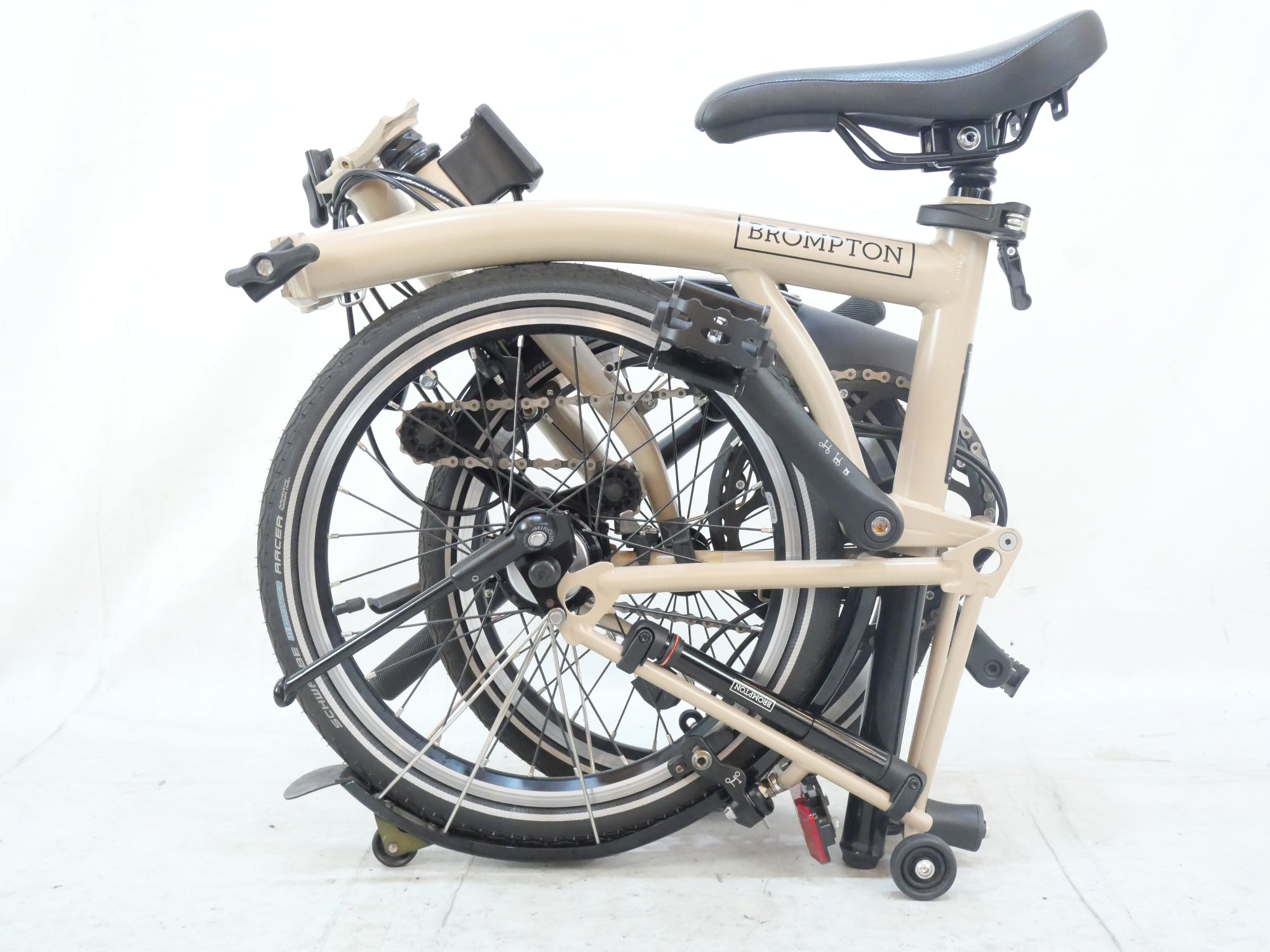 BROMPTON 「ブロンプトン」 C LINE EXPLORE LOW HANDLE 16インチ 2023年モデル 折り畳み自転車 / バイチャリ浦和ベース