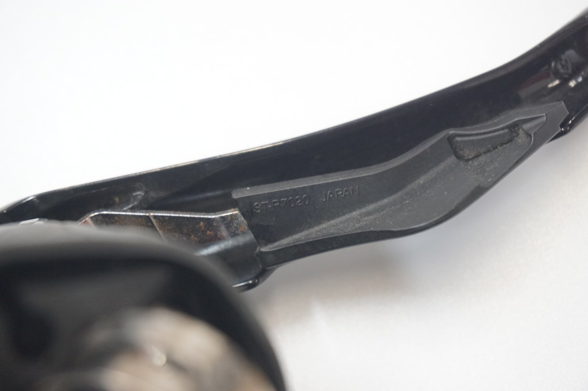 SHIMANO 「シマノ」 105 ST-R7020 デュアルコントロールレバー / 福岡店