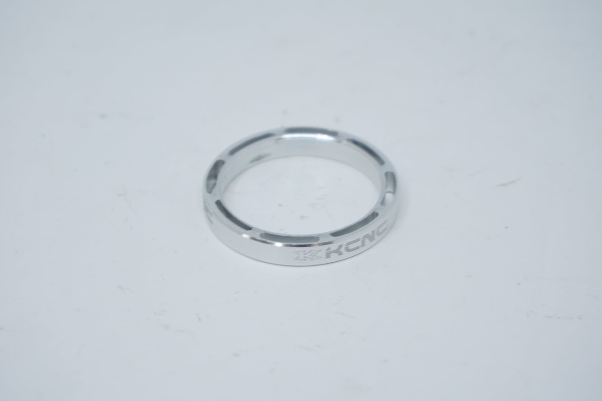 KCNC 「ケーシーエヌシー」 5mm スペーサー / 京都西院店