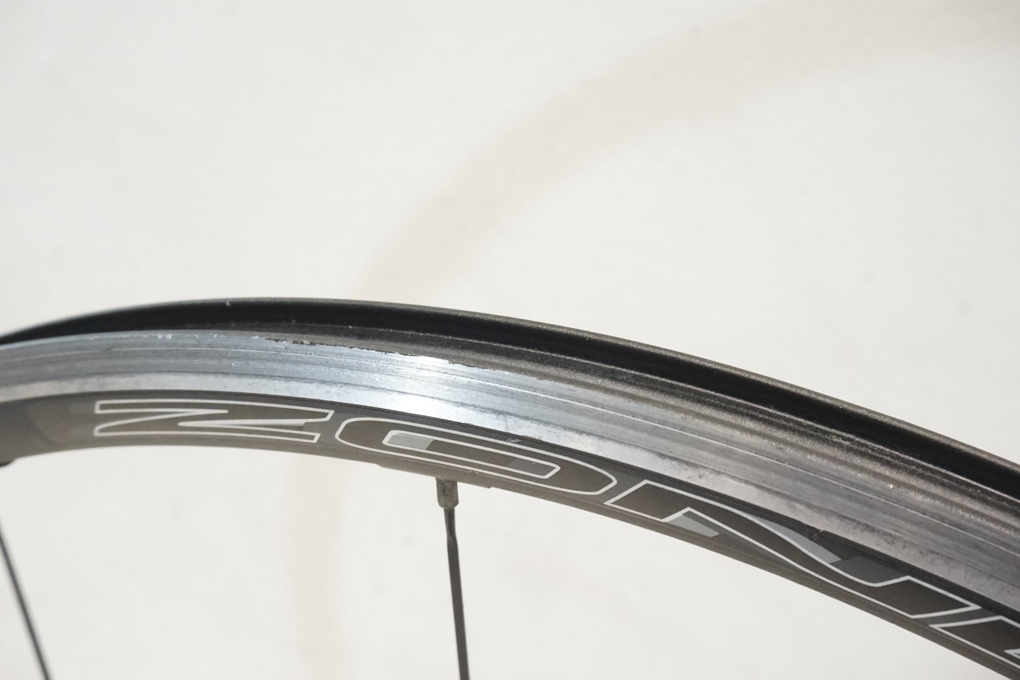 CAMPAGNOLO 「カンパニョーロ」 ZONDA C17 フロントホイール / 横浜戸塚店