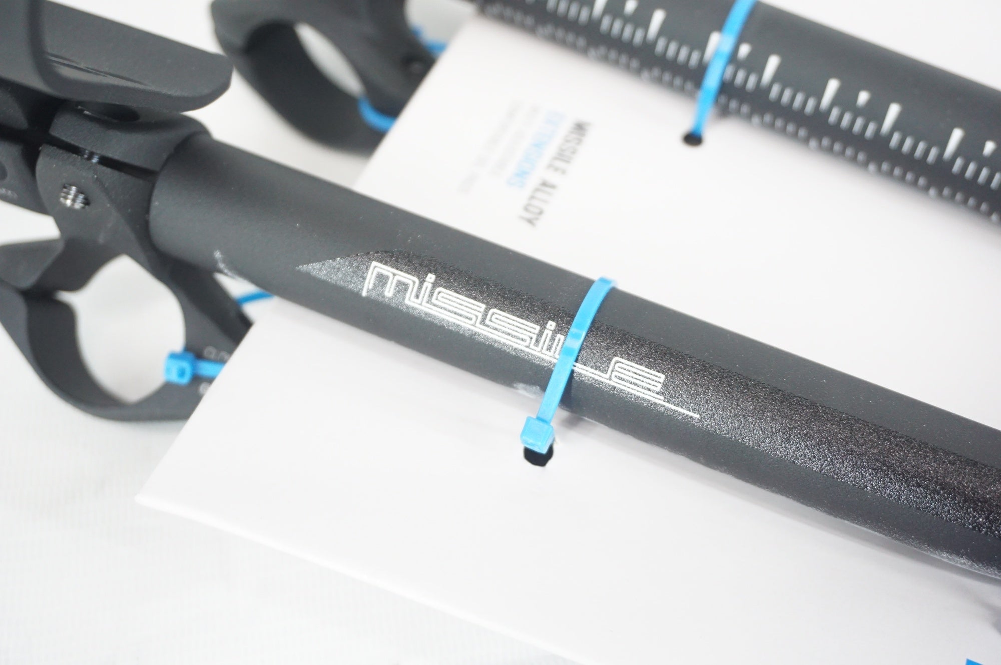 SHIMANO 「シマノ」 PRO MISSILE ALLOY S-BEND Φ31.8 DH・TTバー / 阪急塚口店