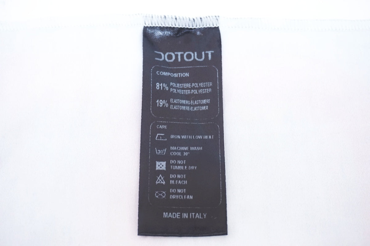 DOTOUT 「ドットアウト」 ネックカバー / 大阪美原北インター店