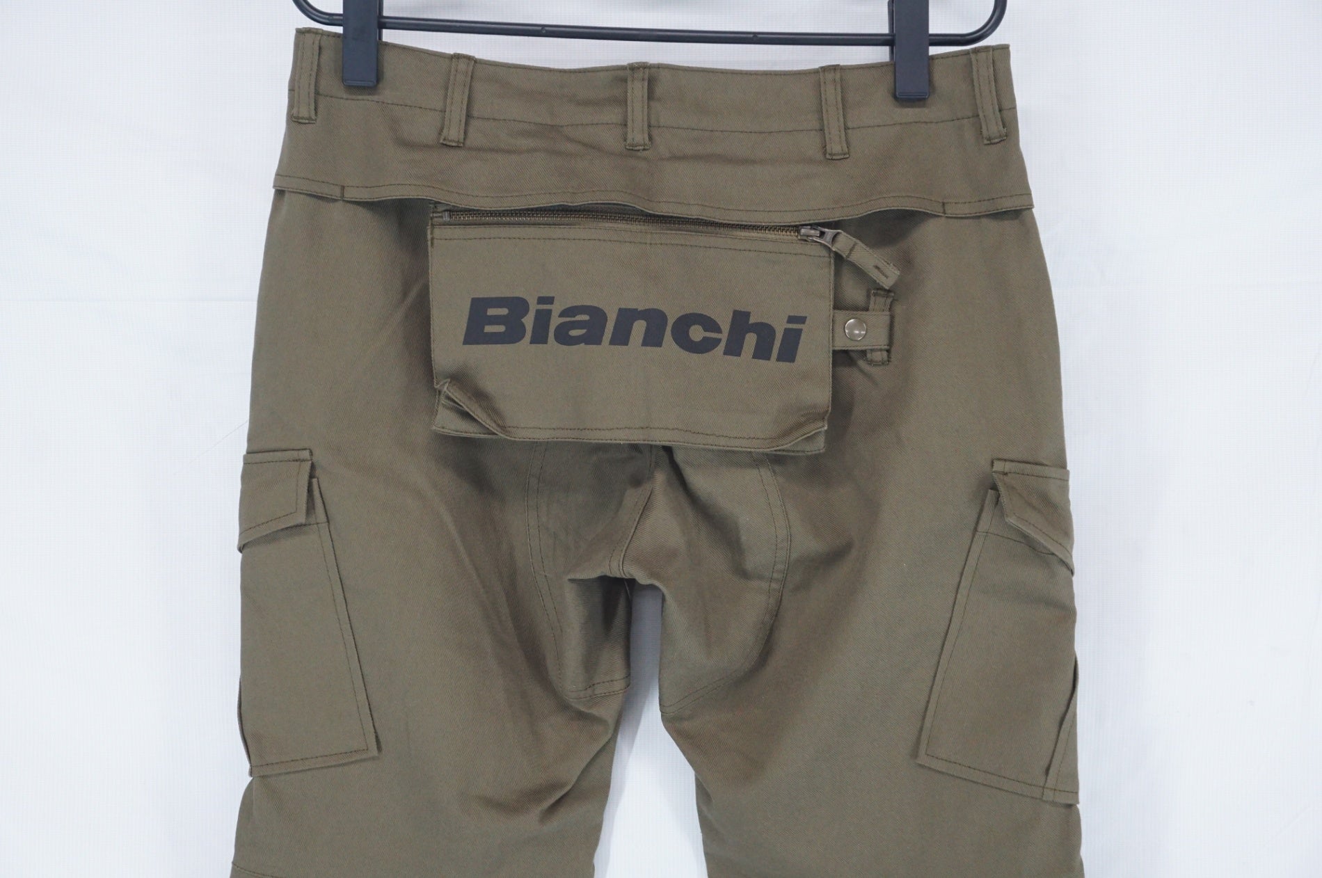 BIANCHI 「ビアンキ」 Mサイズ カーゴパンツ / 阪急塚口店